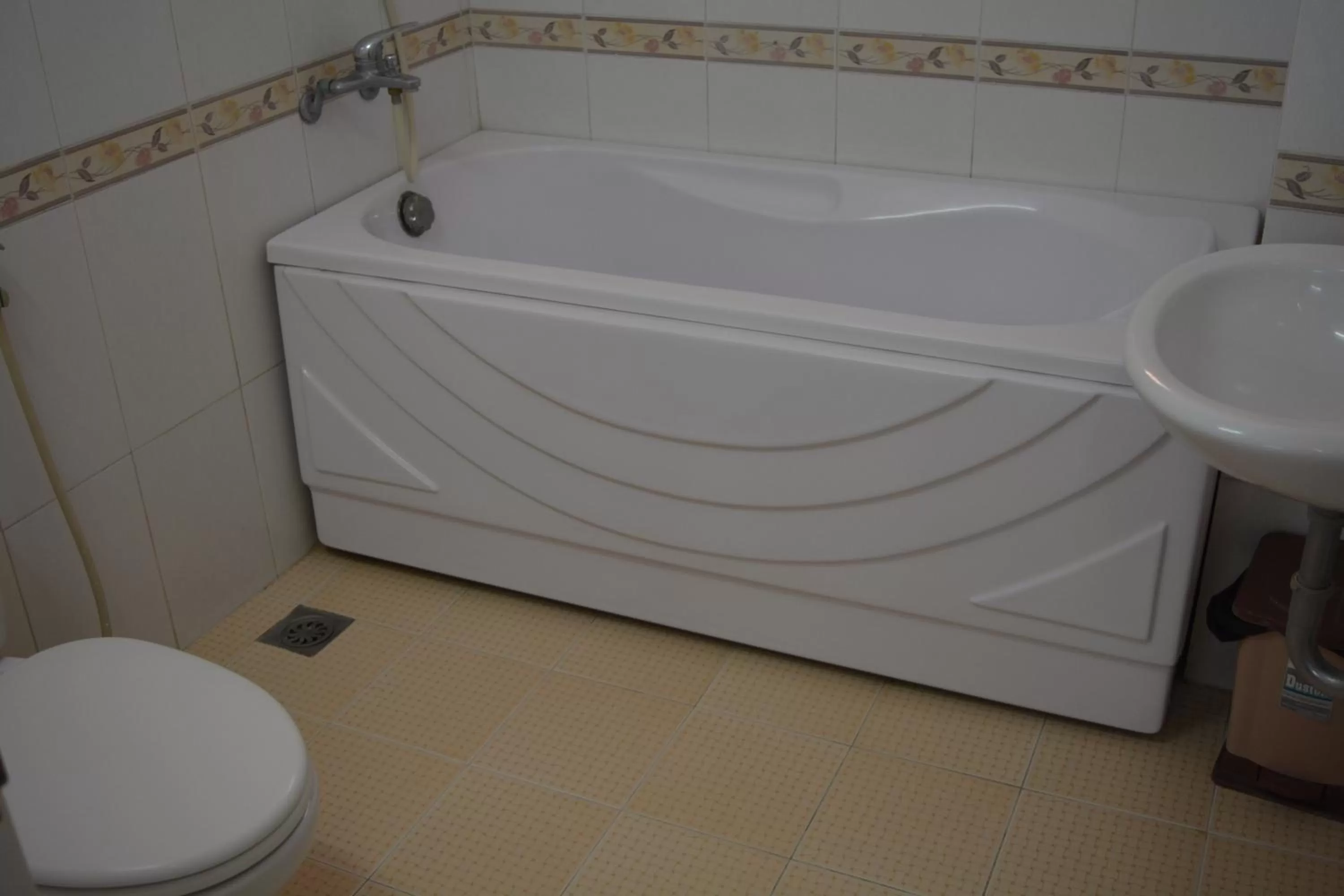 Bathroom in Hoang Cuong Hotel