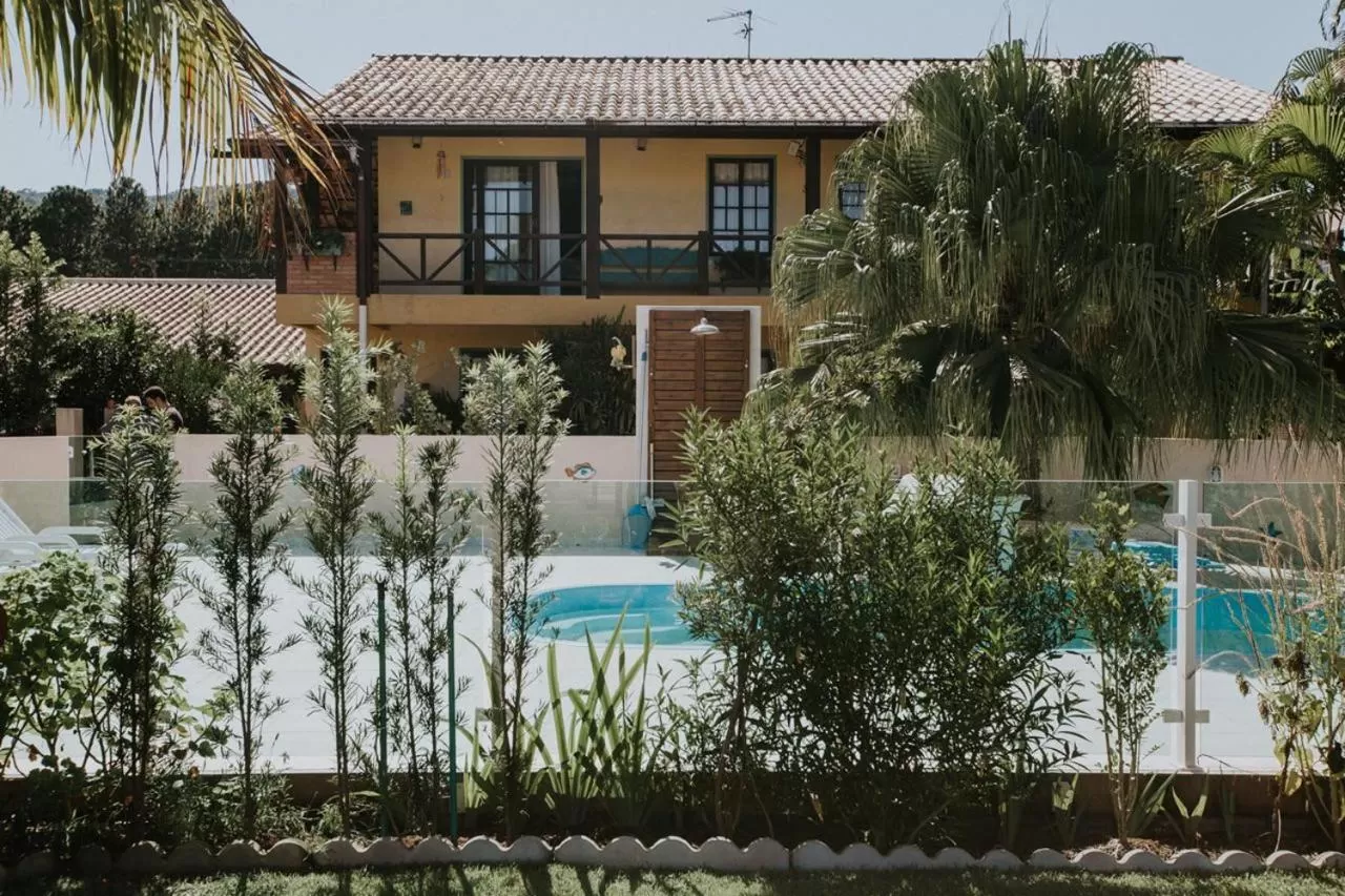 Property building, Swimming Pool in Pousada Santa Genoveva campeche