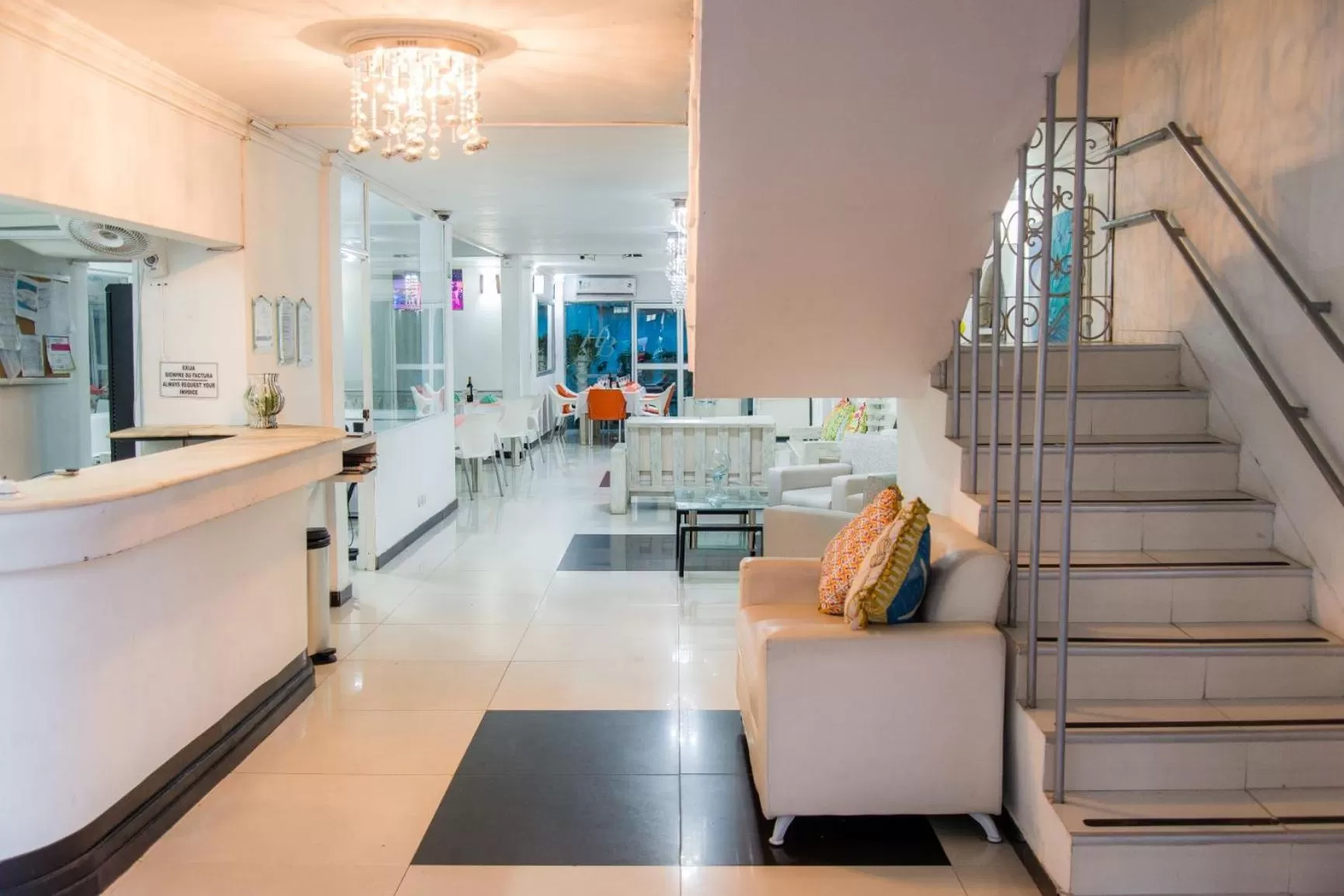 Lobby or reception in Hotel Bocagrande By GEH Suites