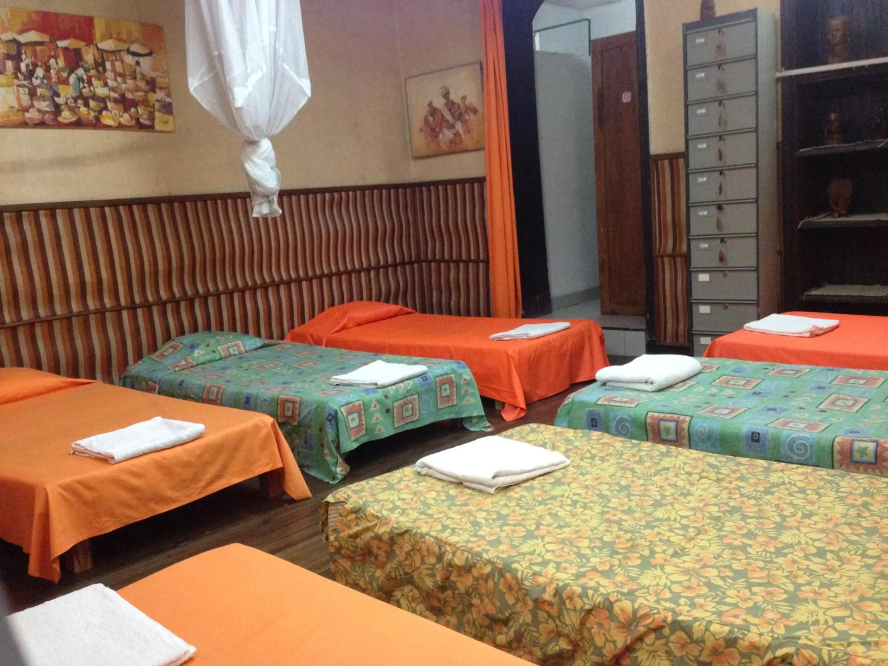 Bed, Room Photo in TANA-JACARANDA