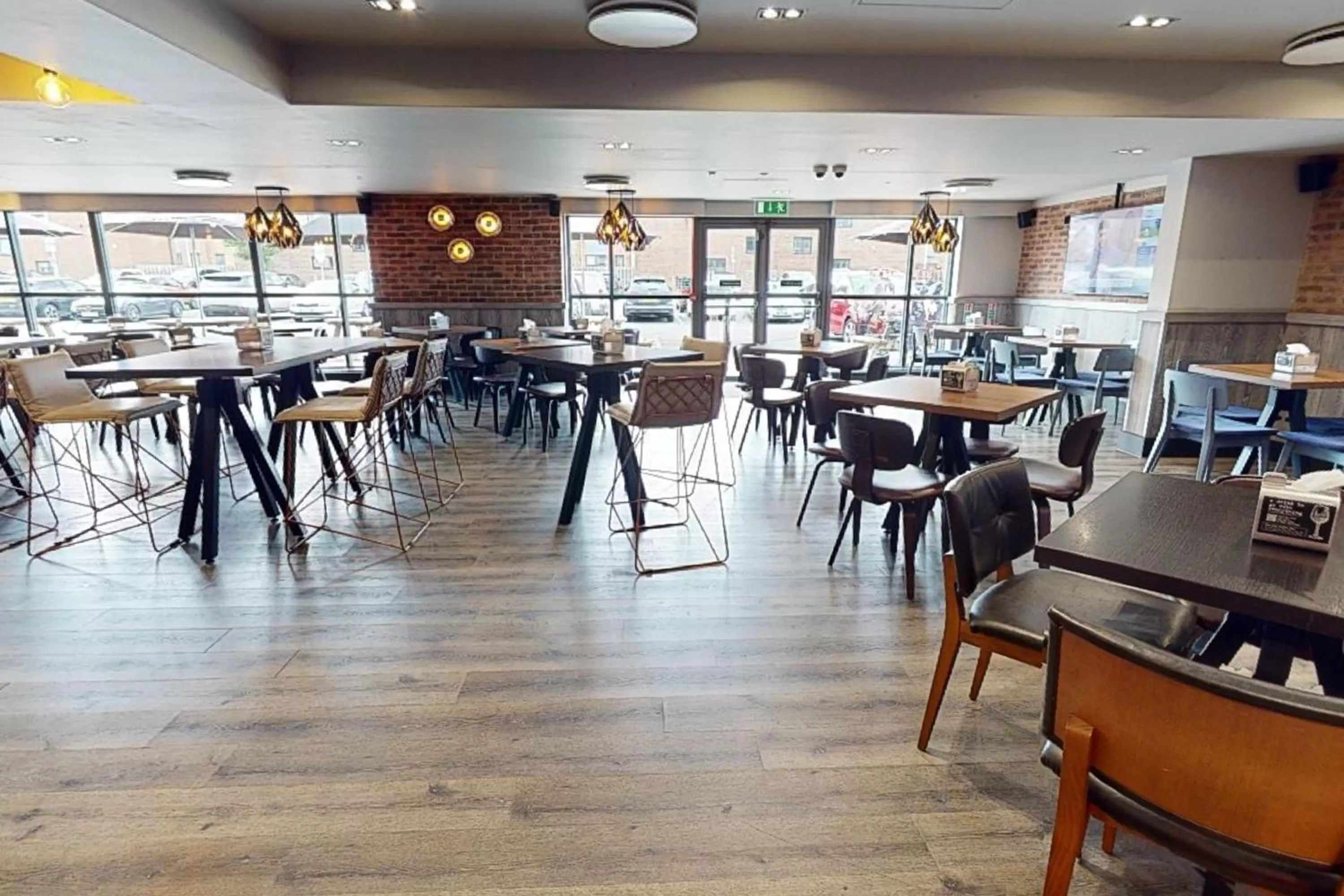 Restaurant/places to eat in Village Hotel Swansea