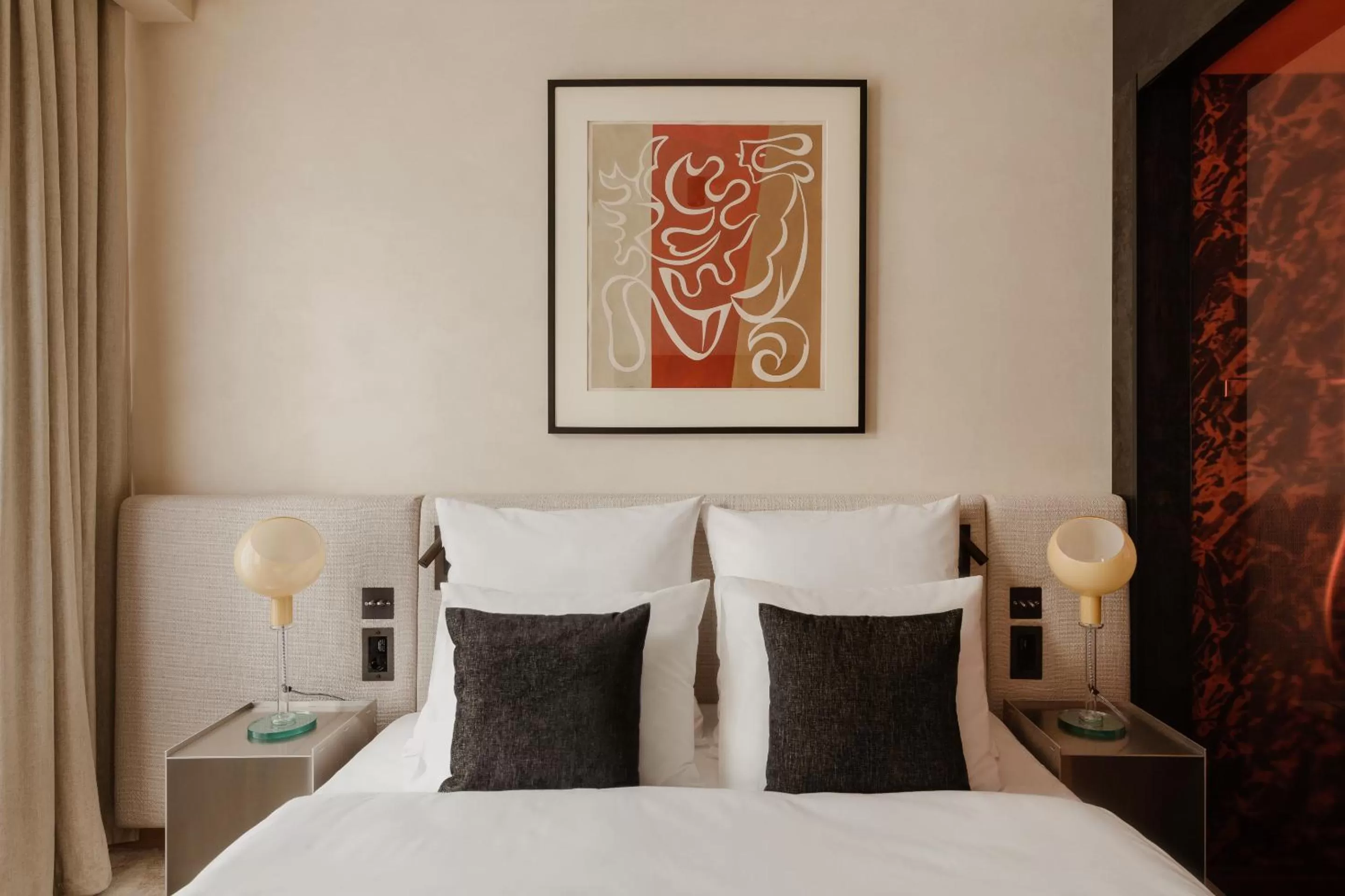 Bed in Warszauer Hotel