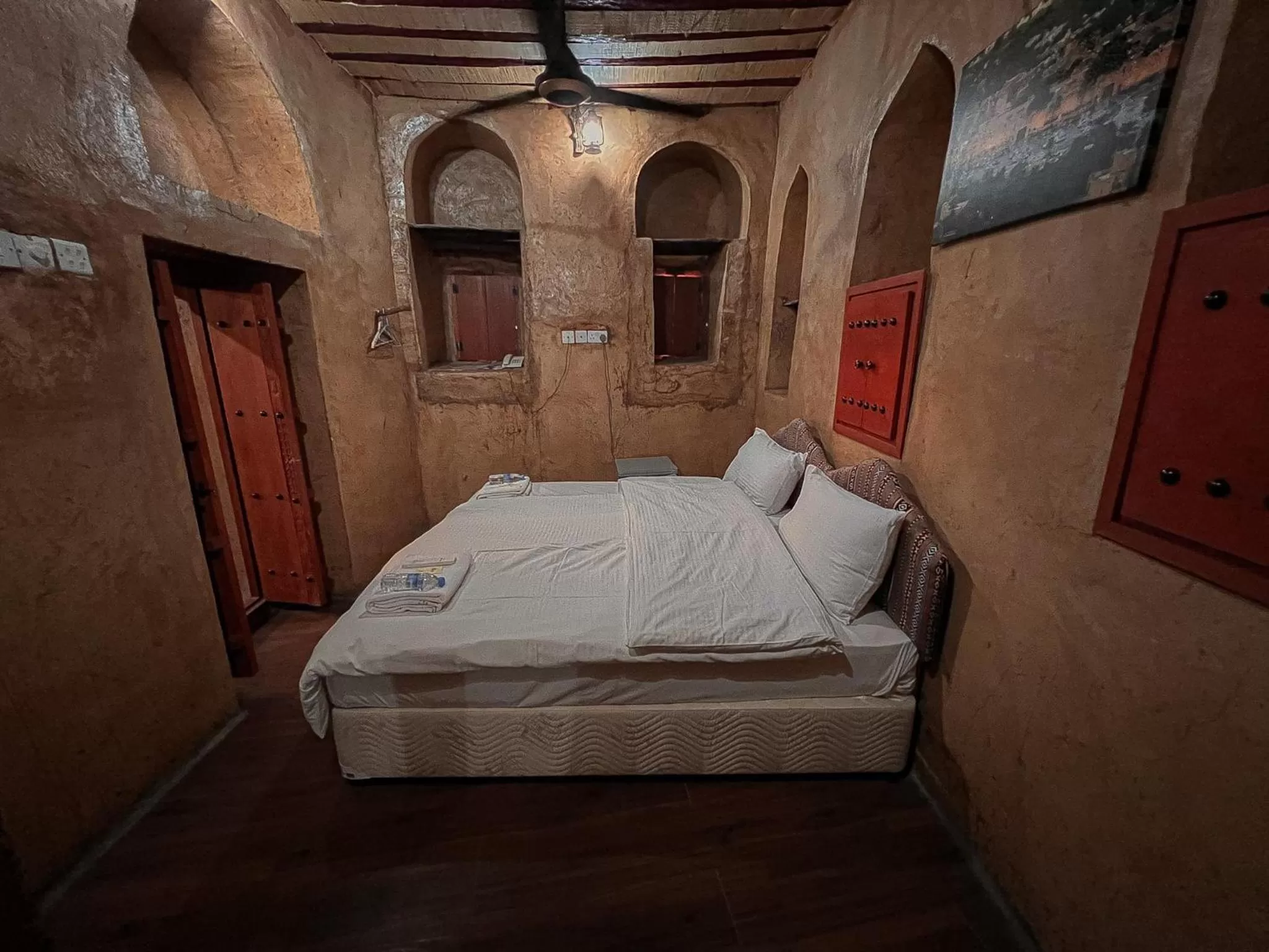Bed in Nizwa Heritage Inn