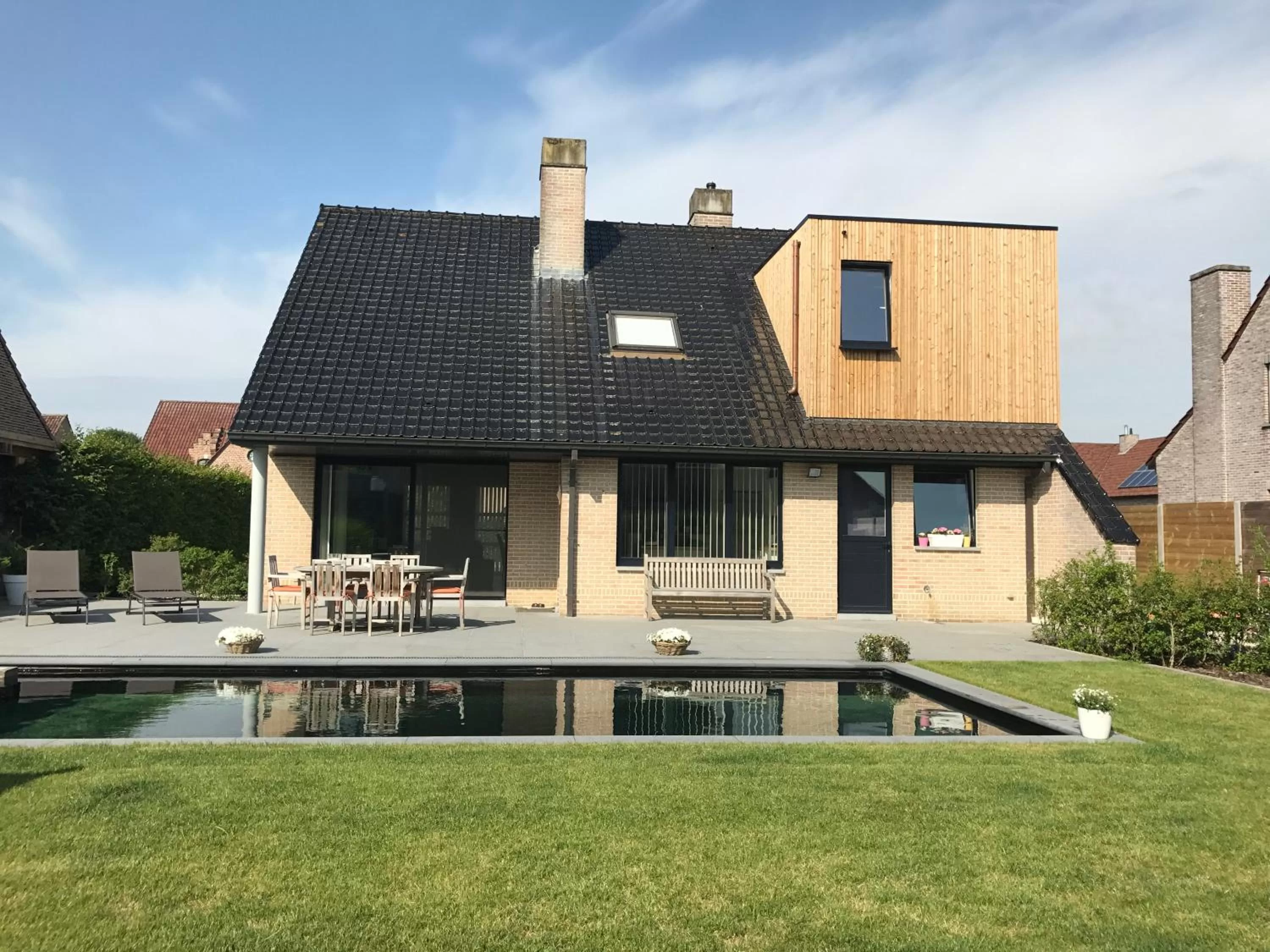 Garden, Property Building in Q Studio