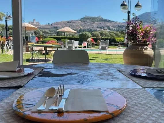 Restaurant/Places to Eat in UNICA Assisi agri-charming house