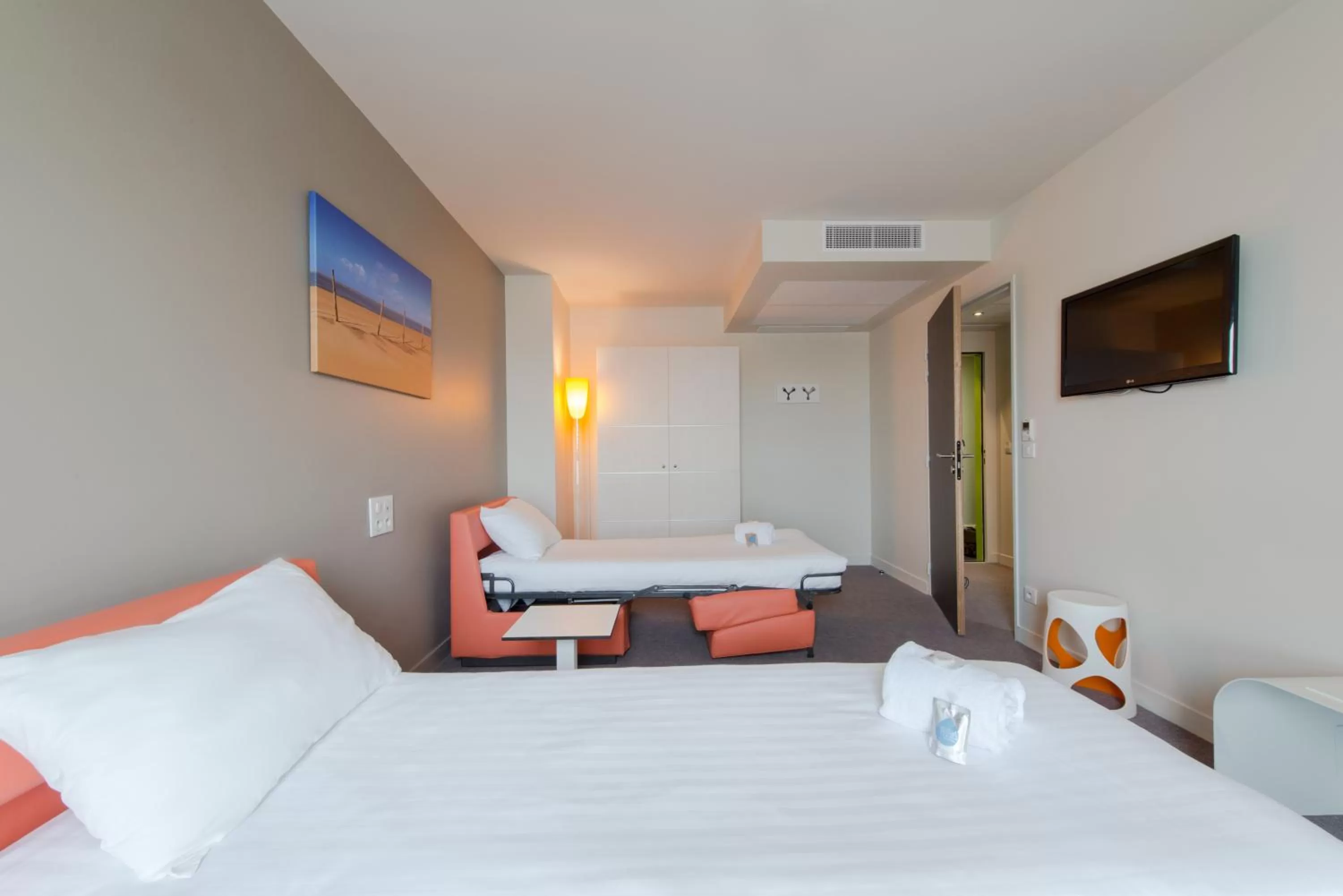 Bed in ibis Styles La Rochelle Centre les Minimes