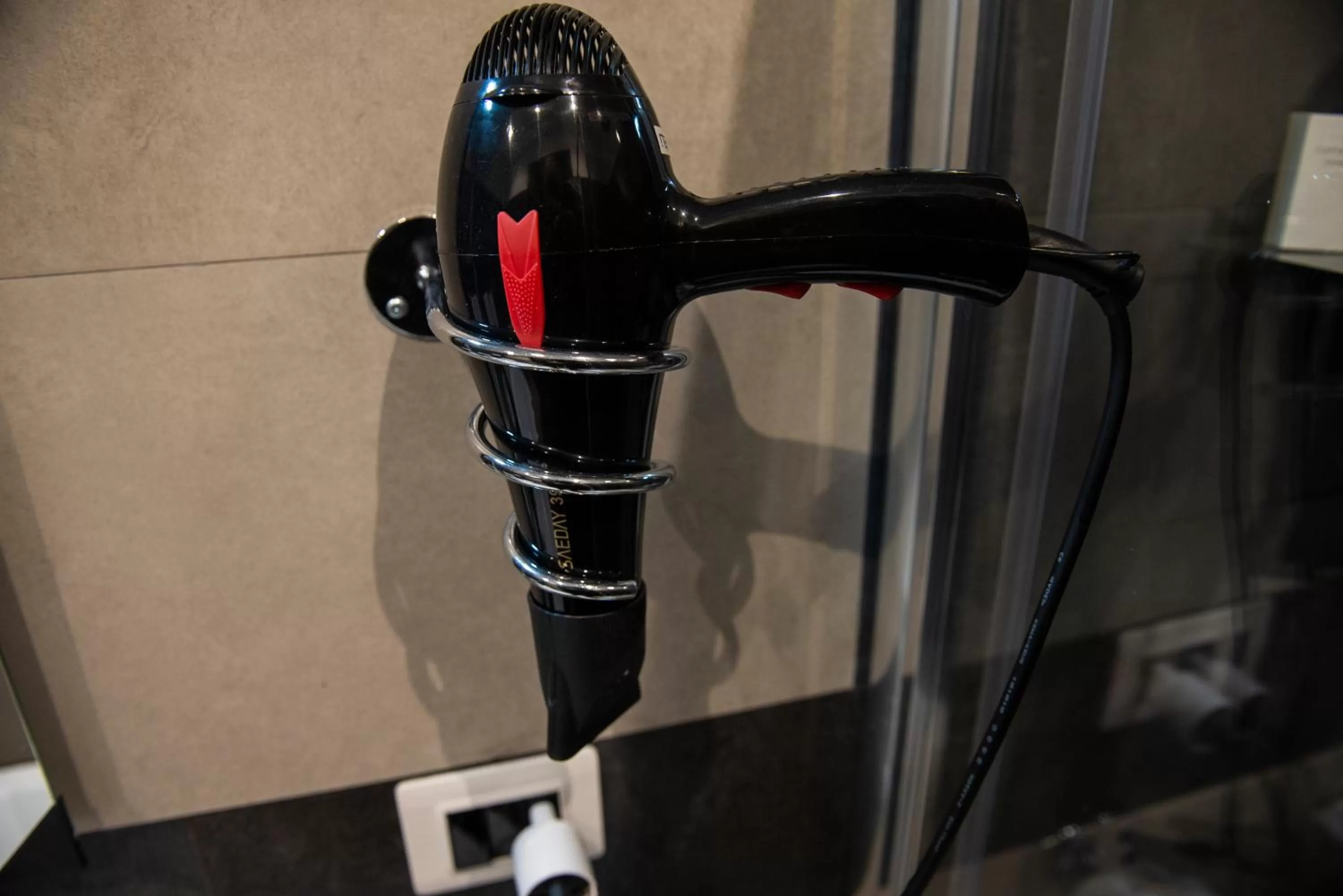 Bathroom in D'amelio'S suites