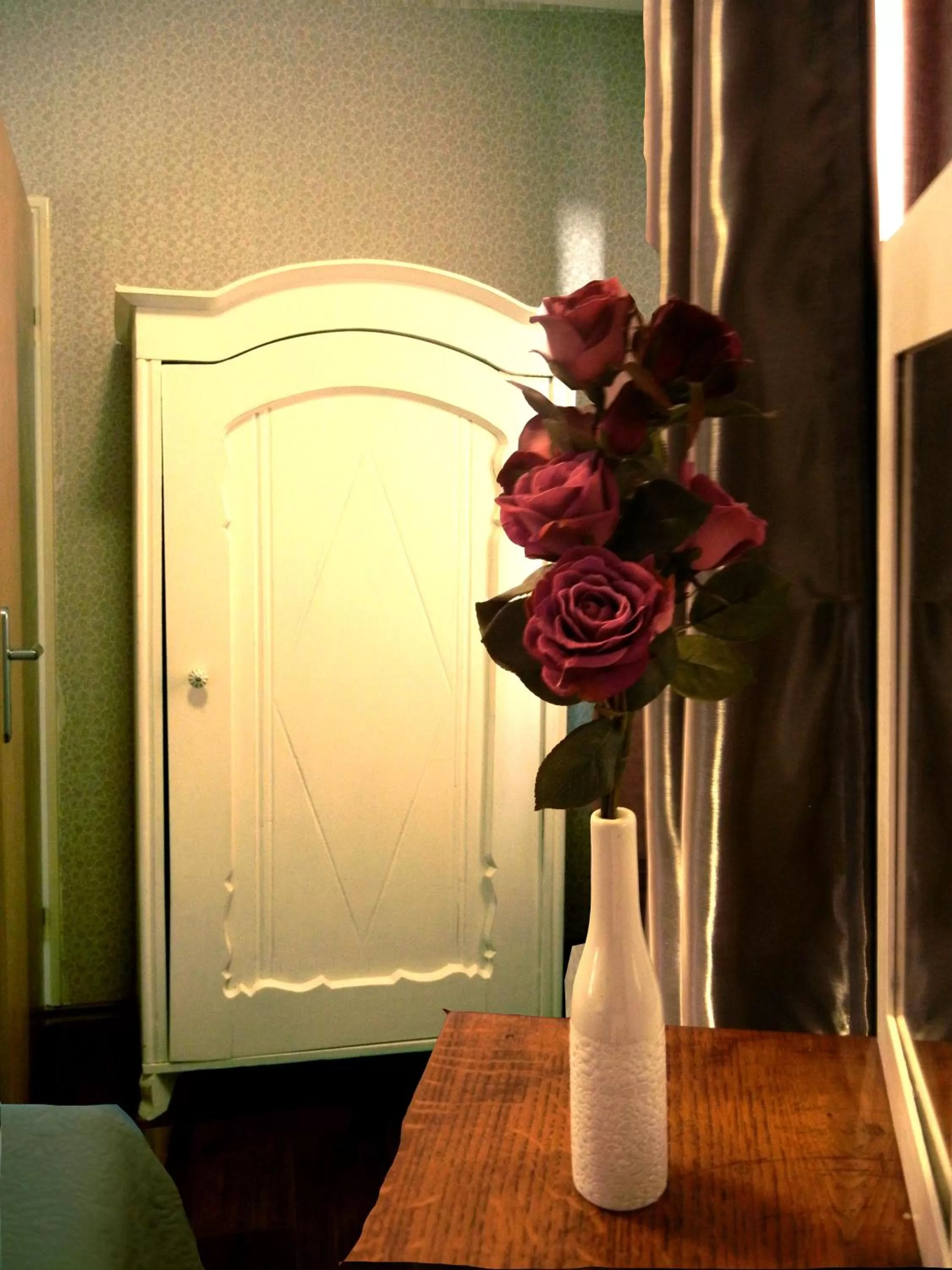 Bed in Villa Lucia - Apartments&Rooms