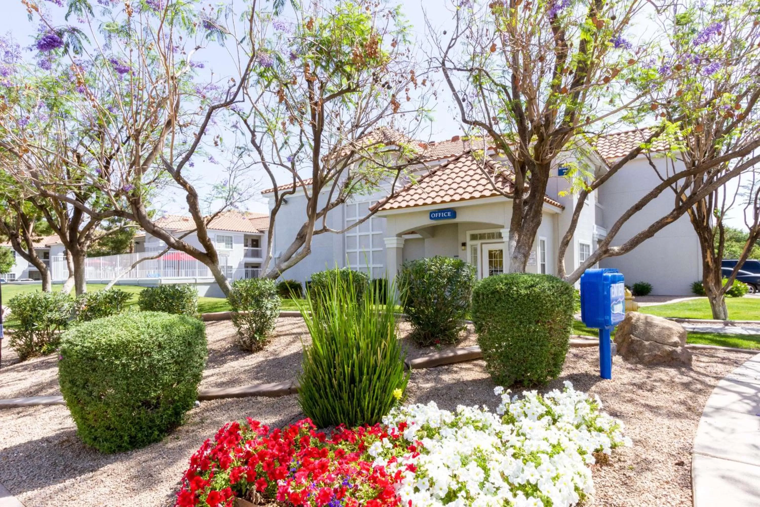 Property building in Studio 6-Tempe, AZ