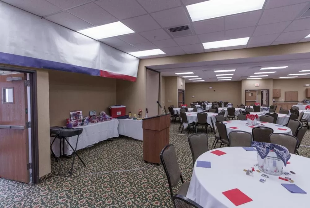 Banquet/Function facilities in Supertel Inn & Conference Center