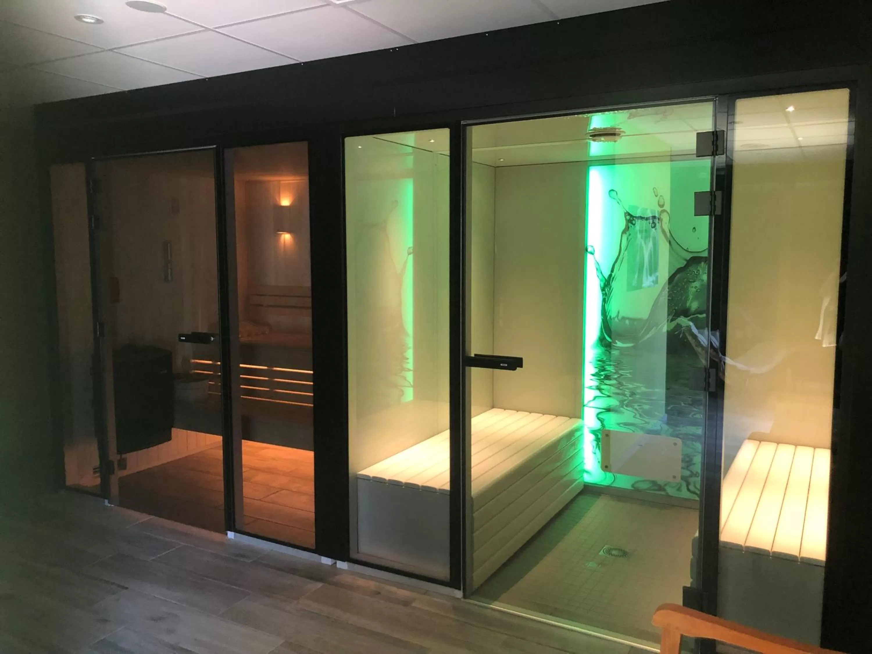 Sauna in Hôtel Restaurant AKENA Molinges - La Brocatelle