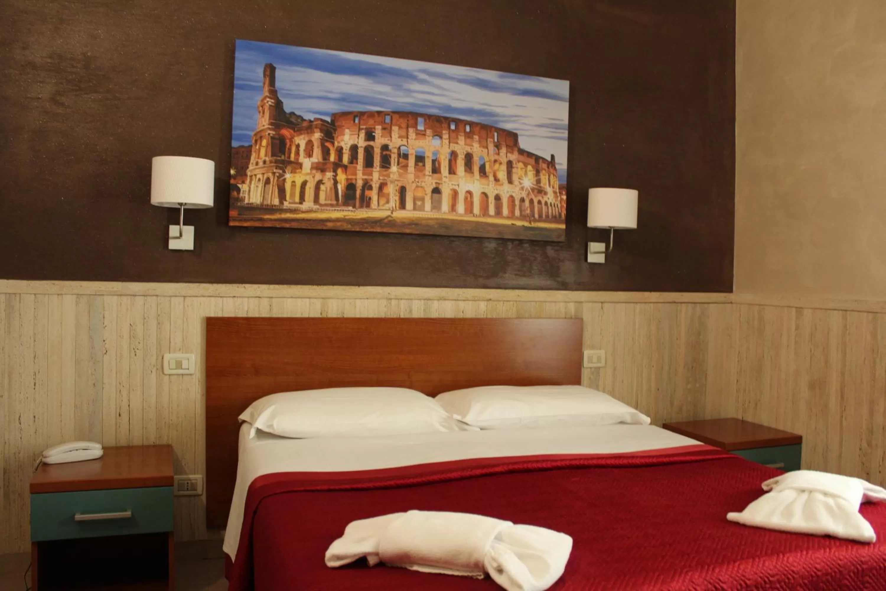 Bed in Hotel Pyramid