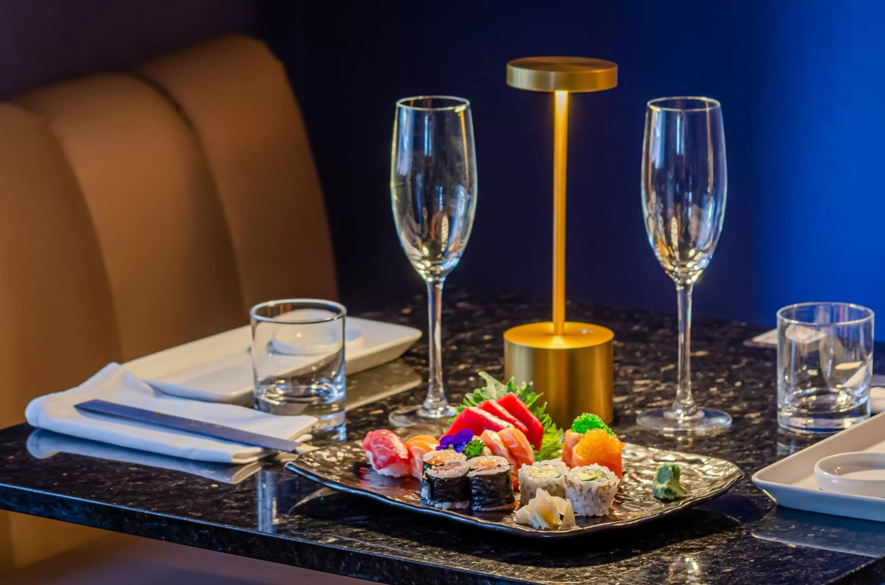 Restaurant/places to eat in Lx Boutique Hotel