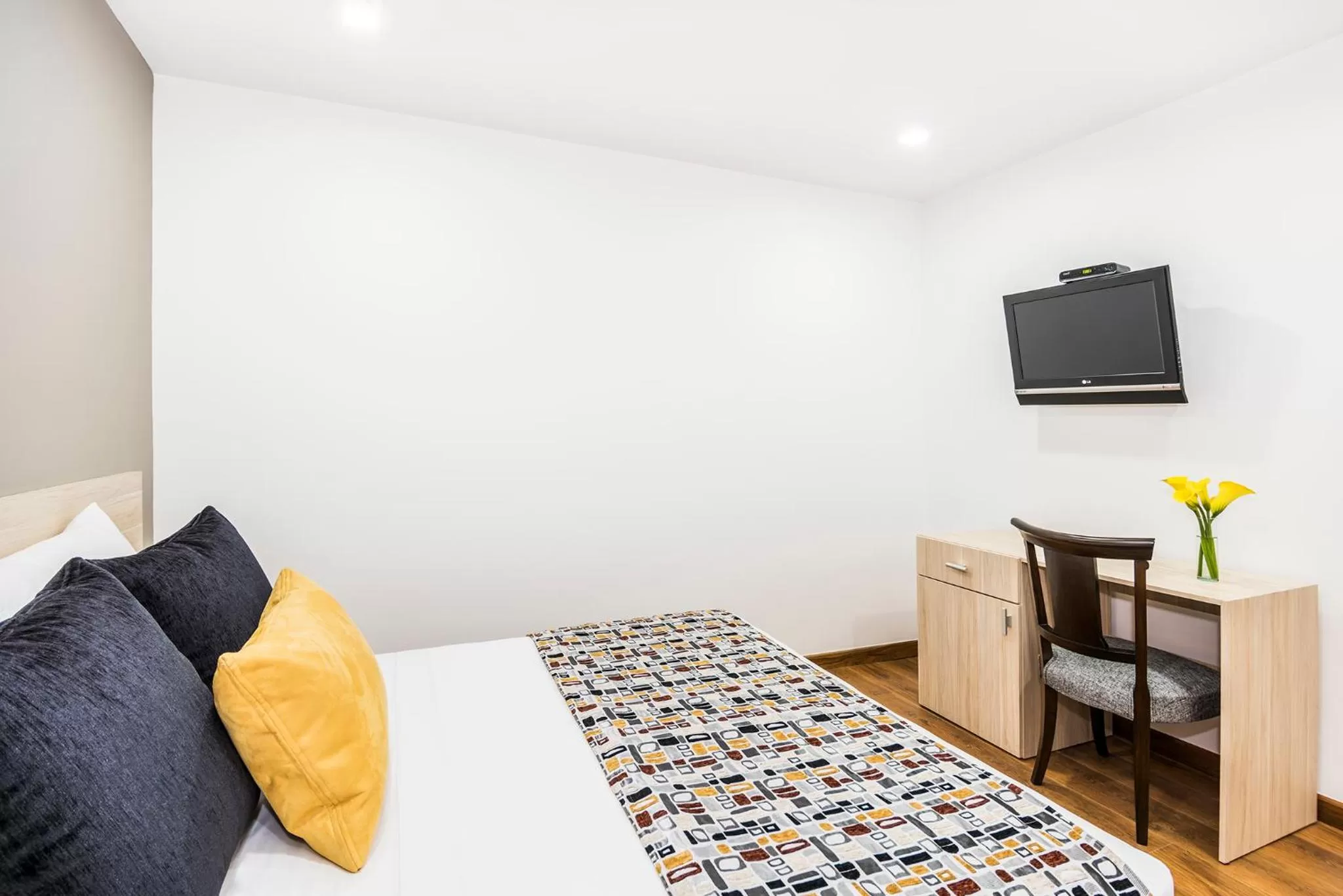 Bed in Hotel Asturias Medellin