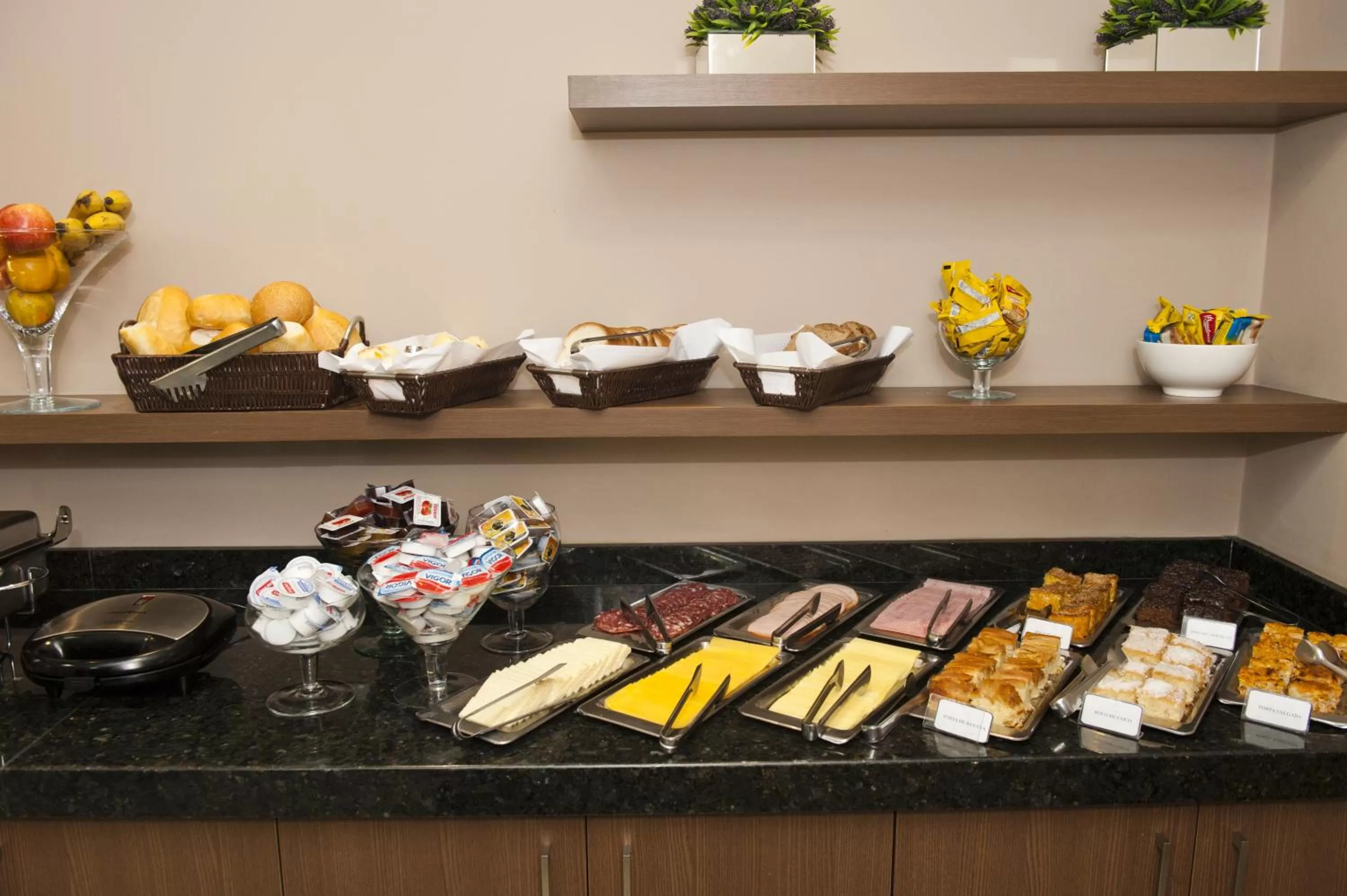 Food and drinks, Food in Hotel Sol By MRHotelaria