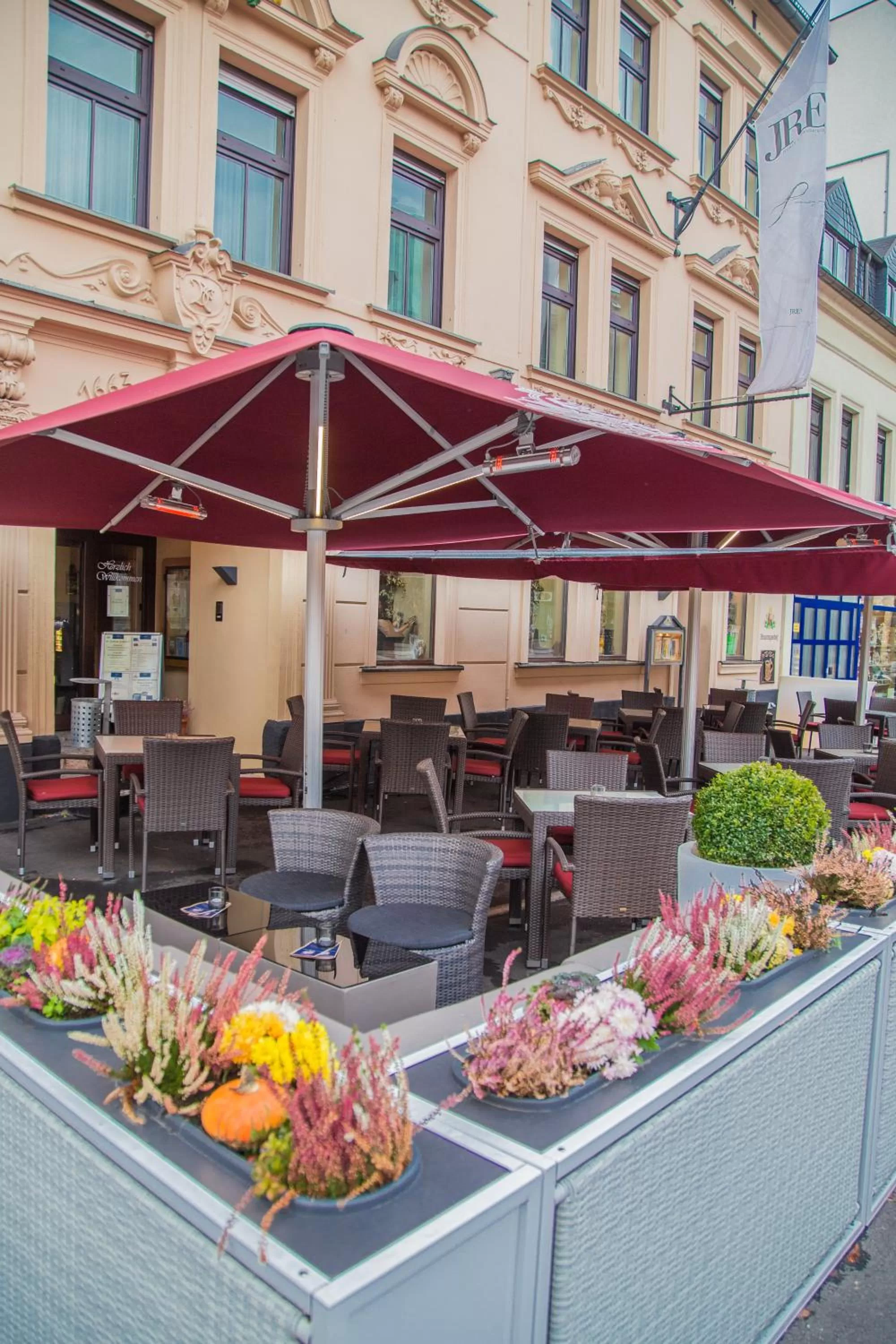 Balcony/Terrace, Restaurant/Places to Eat in Hotel Blauer Engel