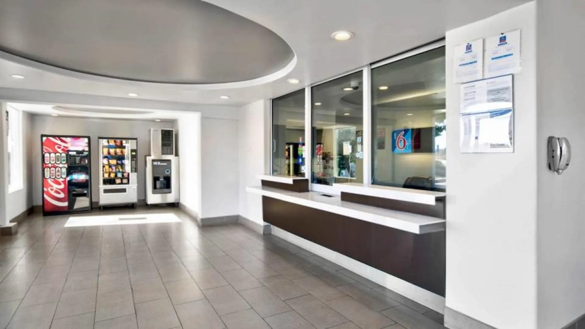 Lobby or reception in Studio 6 Victorville - Apple Valley