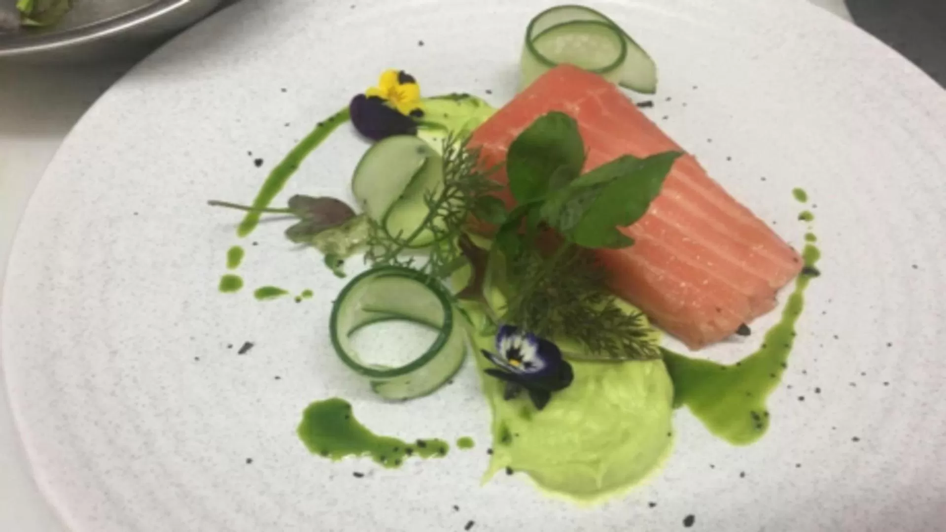 Food and drinks in Hyde Park Inn