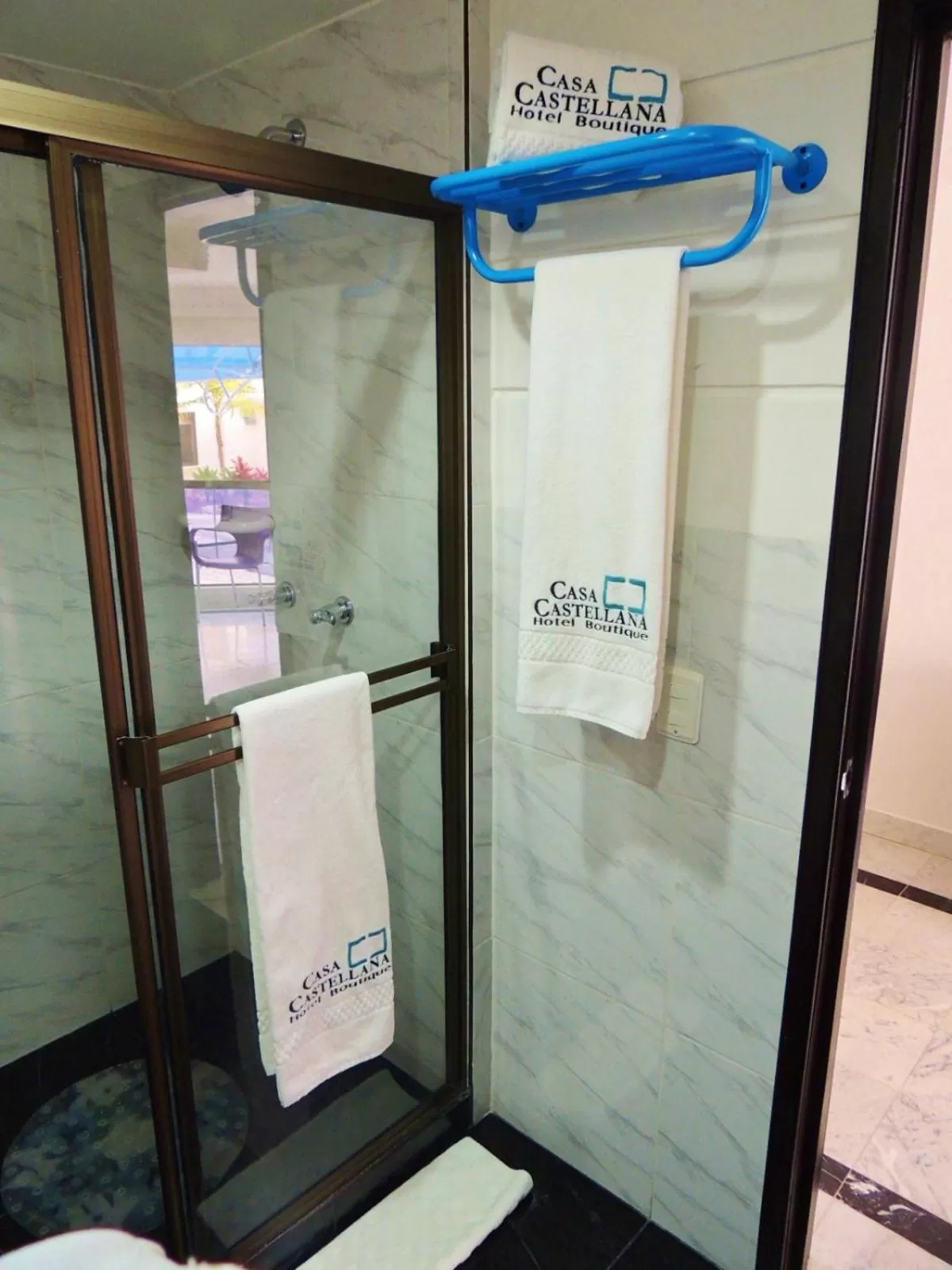 Photo of the whole room in Hotel Montes De La Castellana