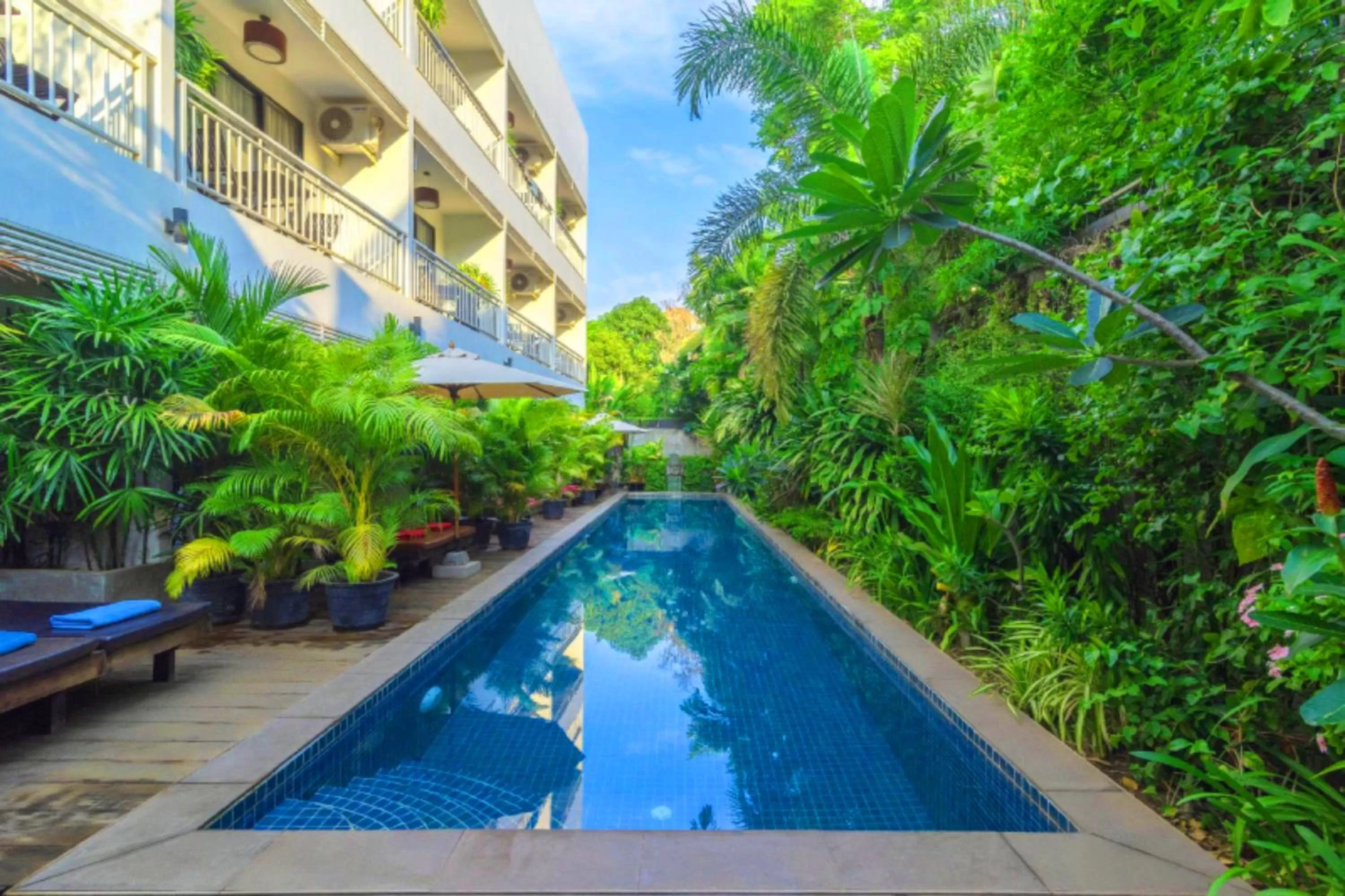 Property building, Swimming Pool in Ladear Privilege Rooms