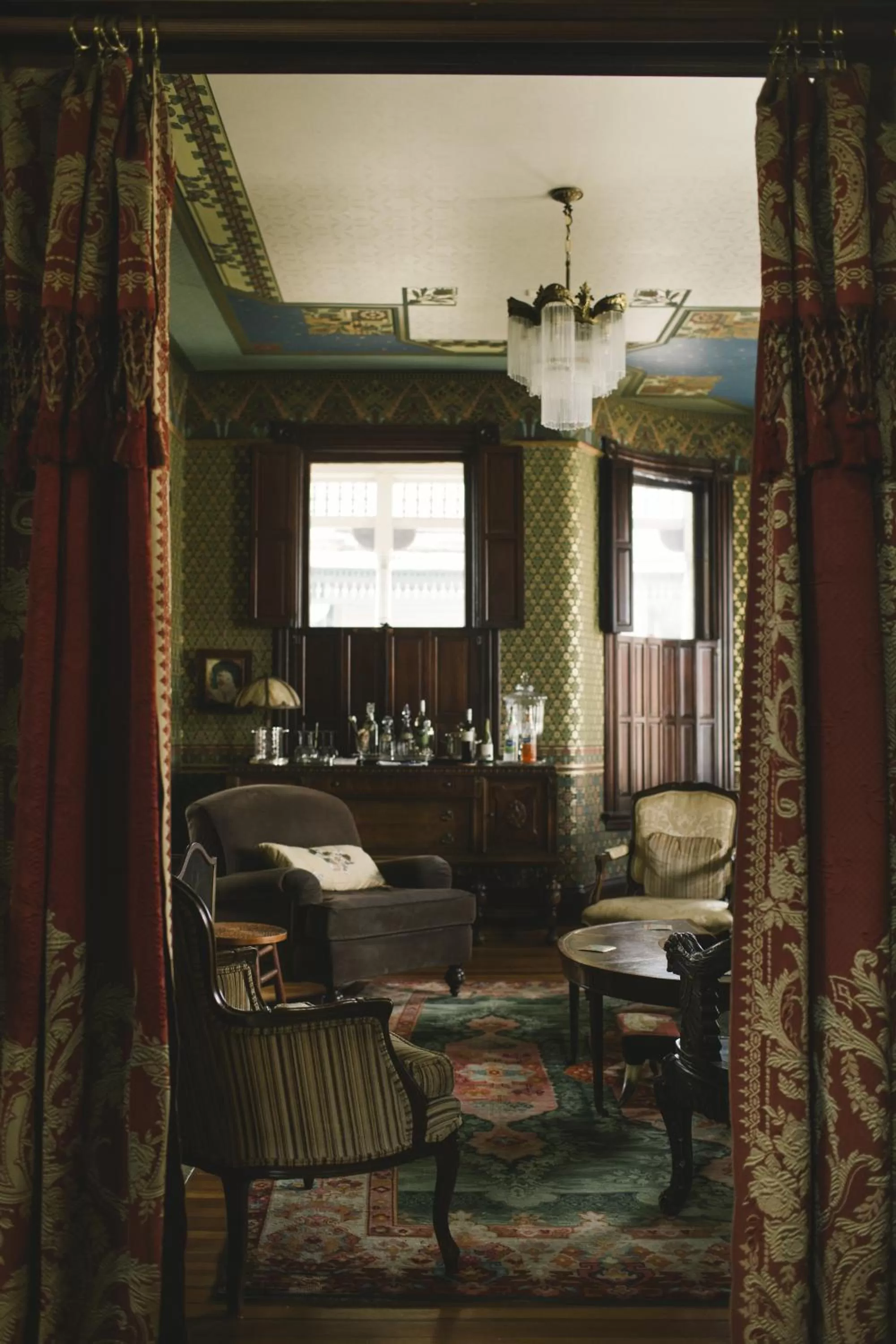 Communal lounge/ TV room in 10 Clarke