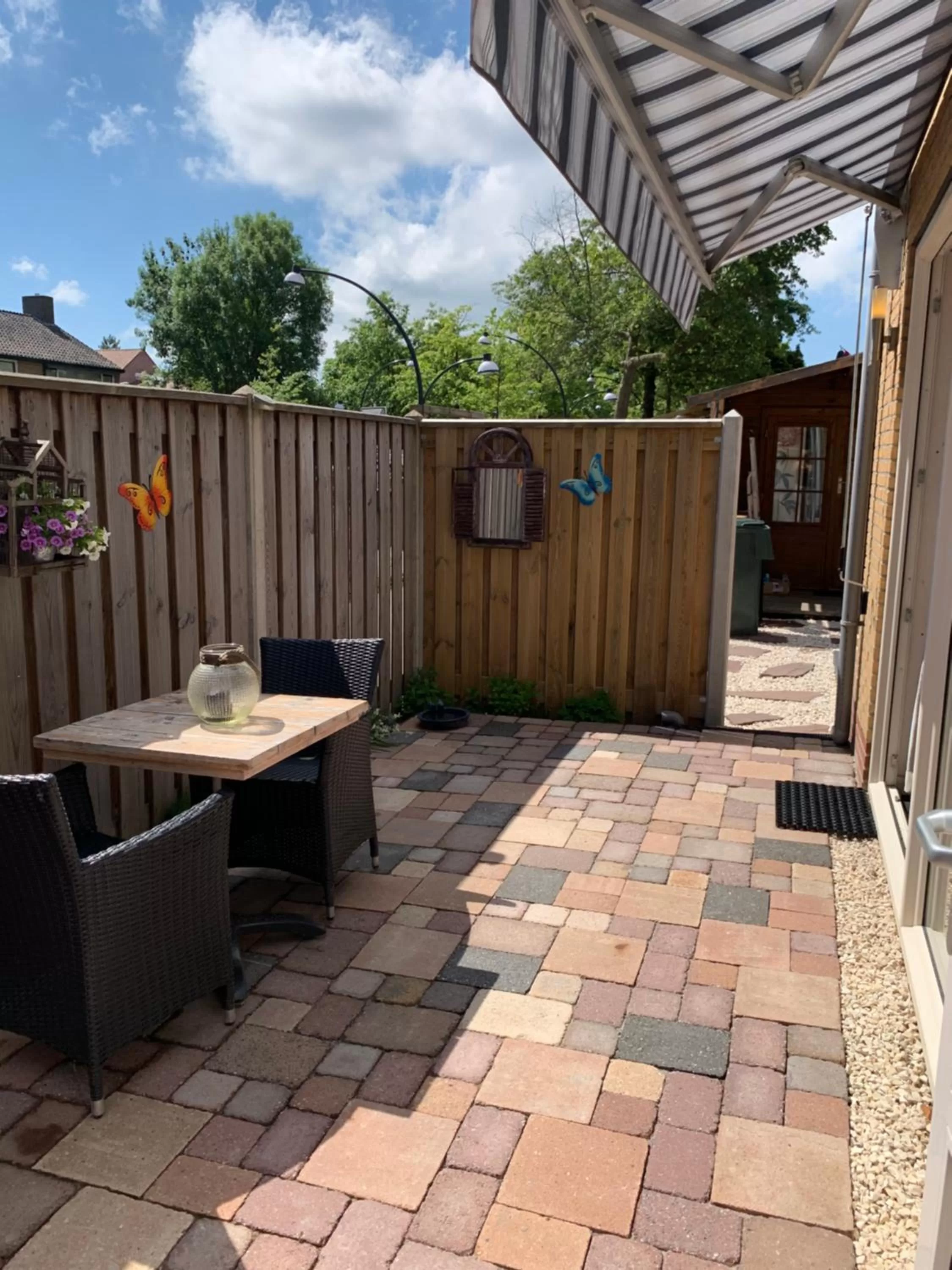 Garden view in B&B Diemerplein