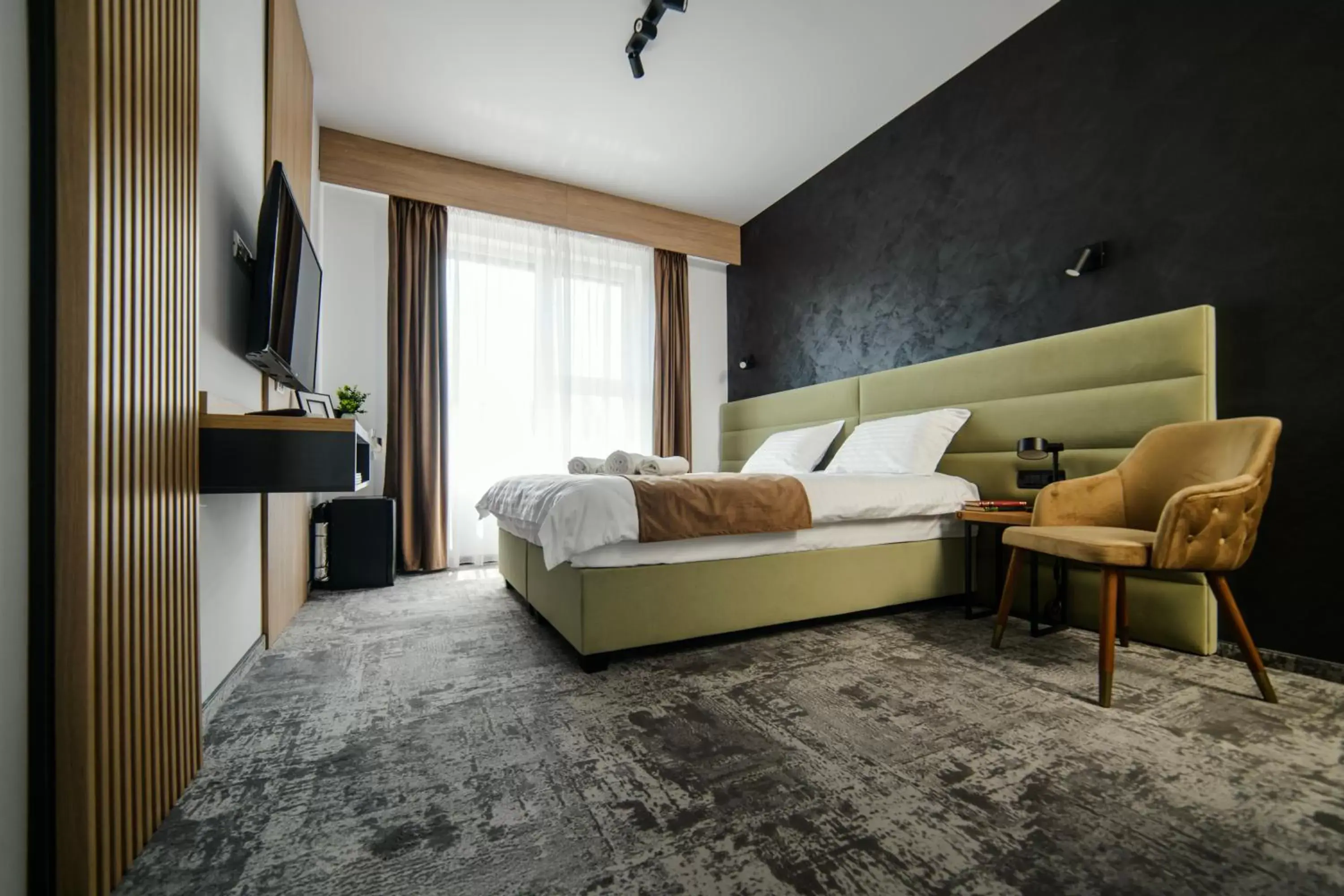 Deluxe Queen Room in GBU Home Timisoara Deluxe Queen Room in GBU Home Timisoara