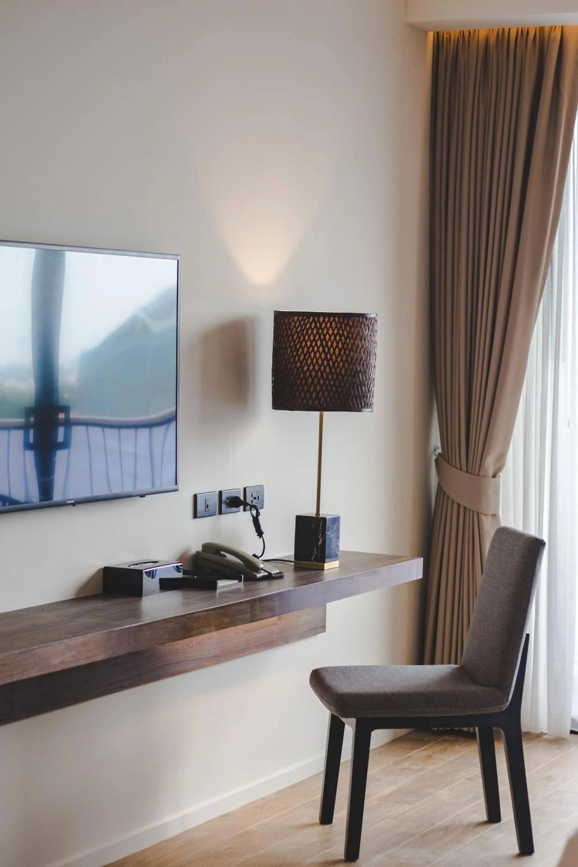 TV and multimedia in Ana Anan Resort & Villas Pattaya