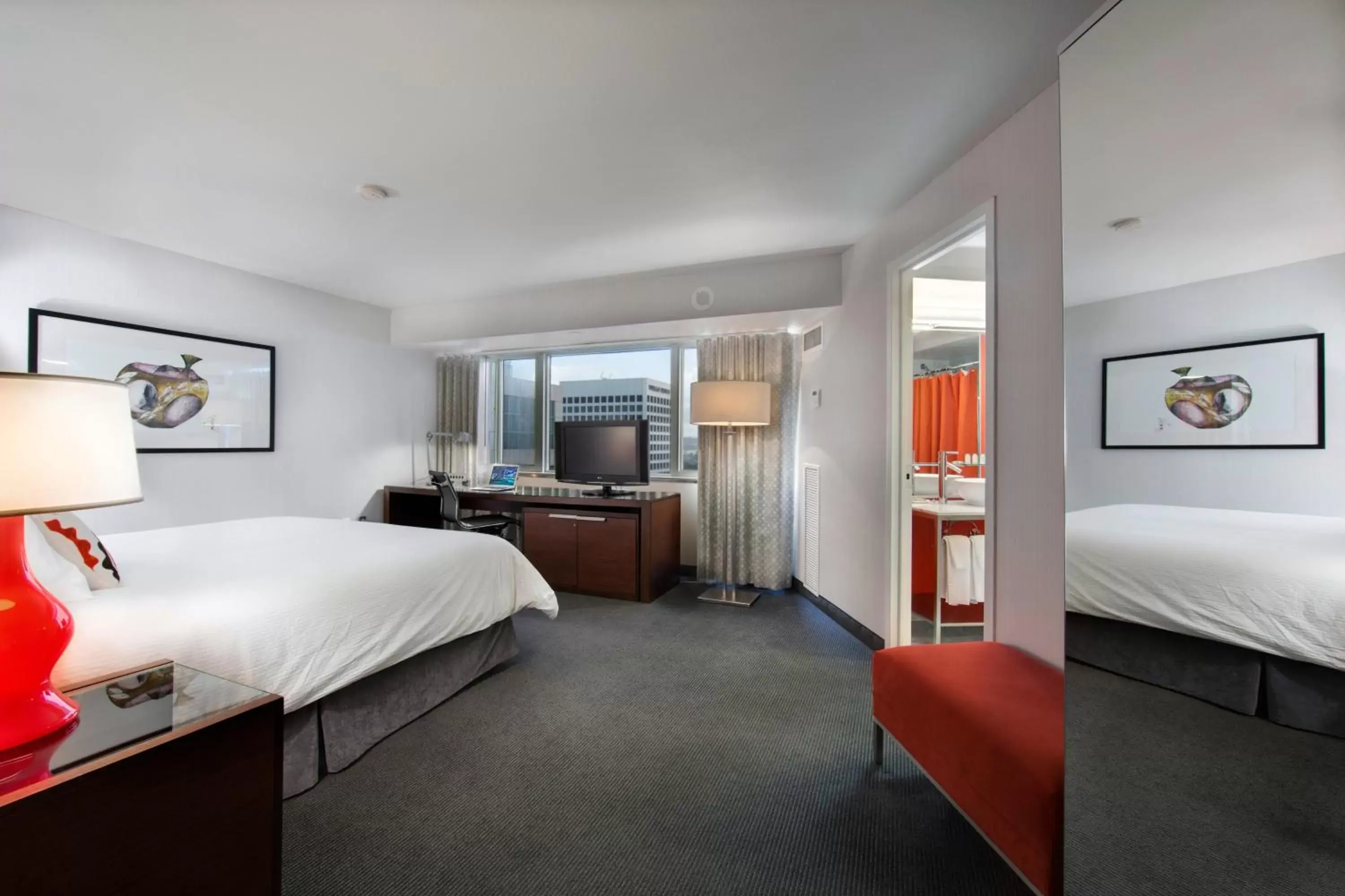 King Suite with Spa Bath in Hotel Murano King Suite with Spa Bath in Hotel Murano