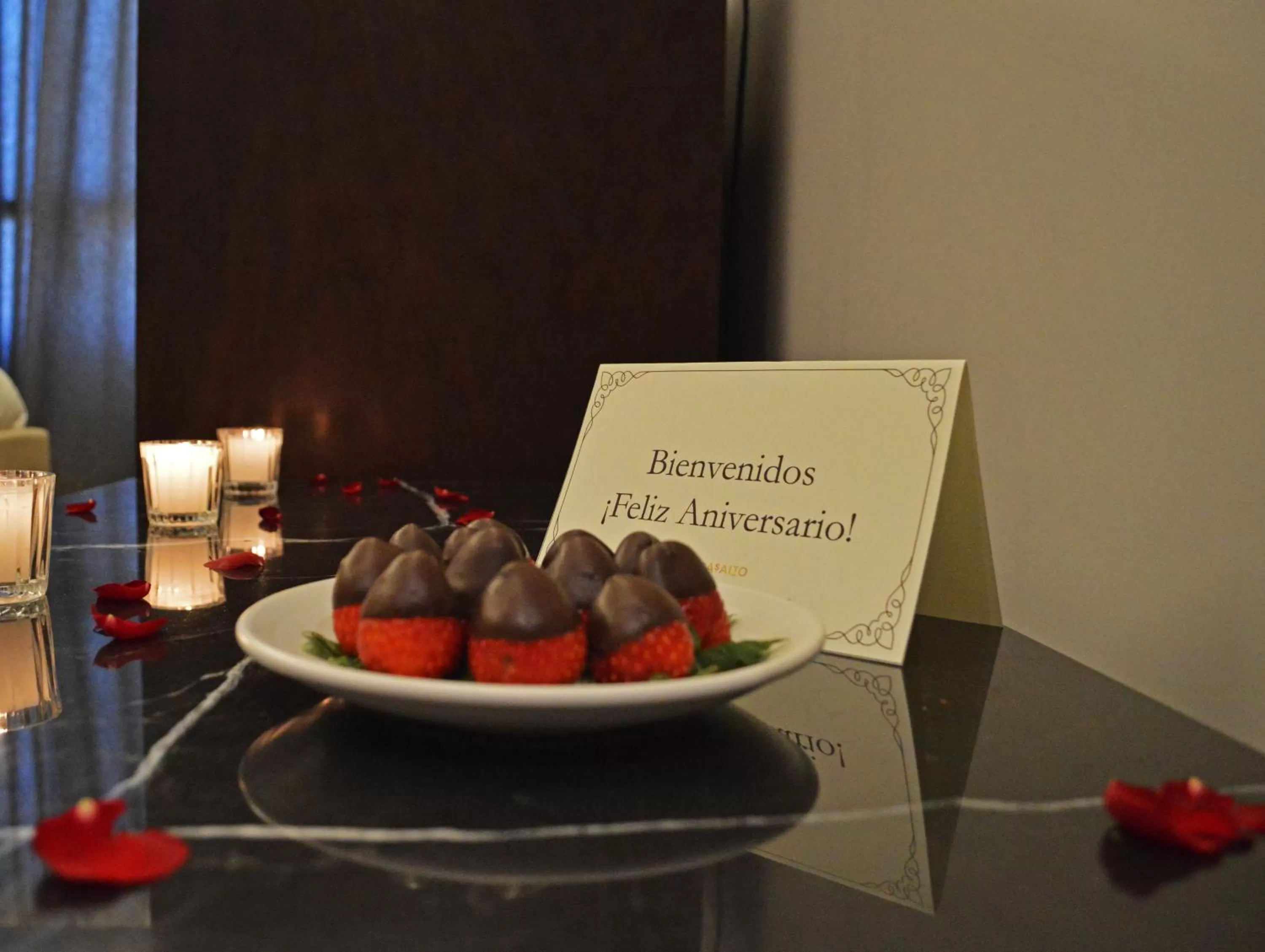 Decorative detail in Casa Basalto