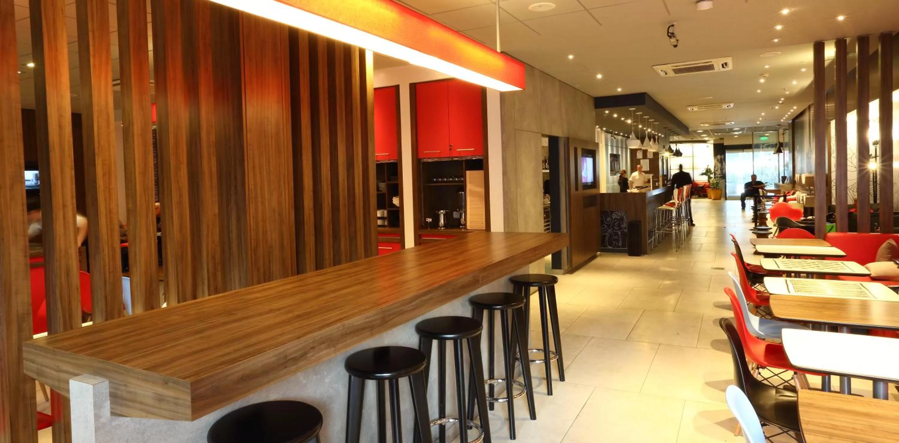 Lounge or bar in ibis Buenos Aires Obelisco