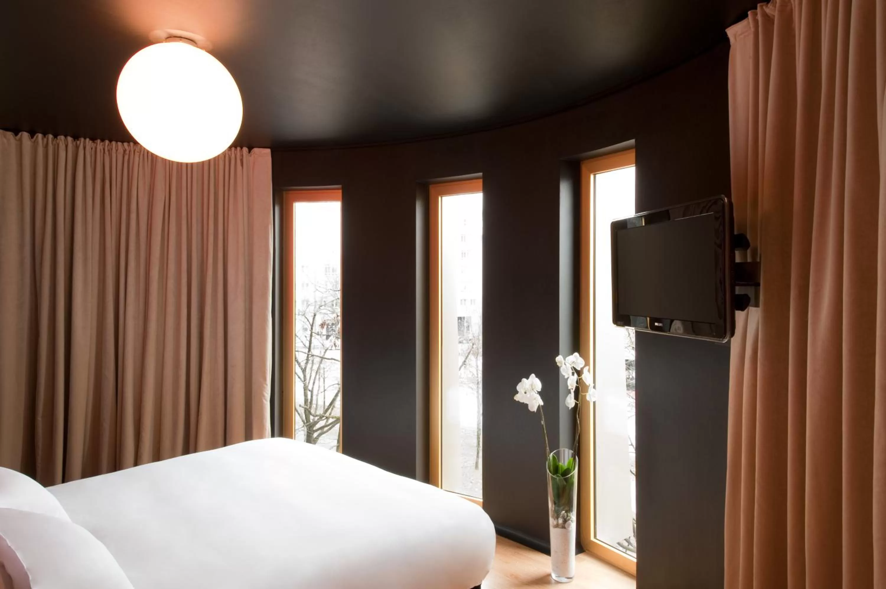 Photo of the whole room, Bed in Axel Hotel Berlin - Adults Only