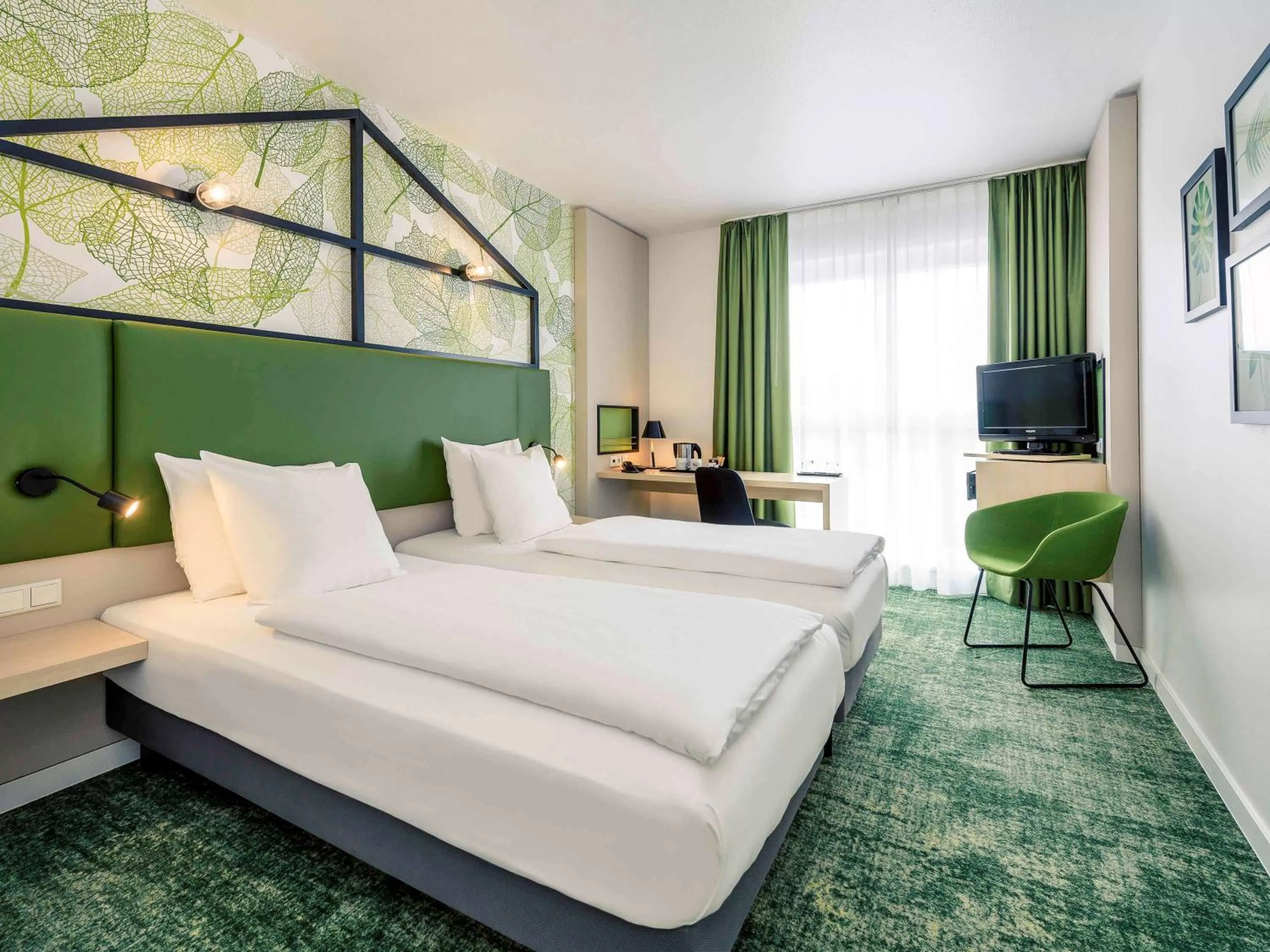 Family Twin Room in Mercure Hotel Hannover Mitte