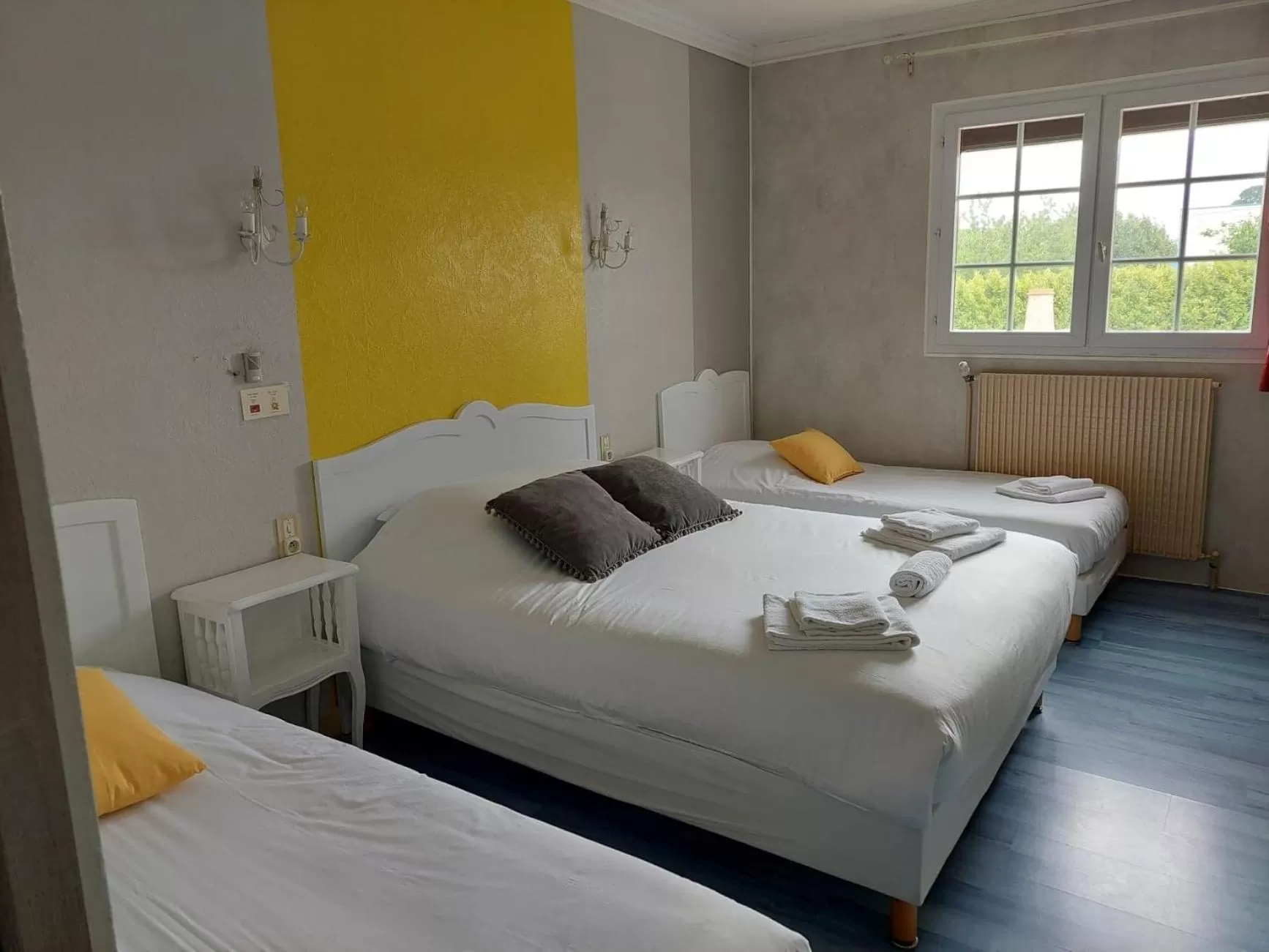 Property building, Bed in Le Mareuillais Hotel-Restaurant