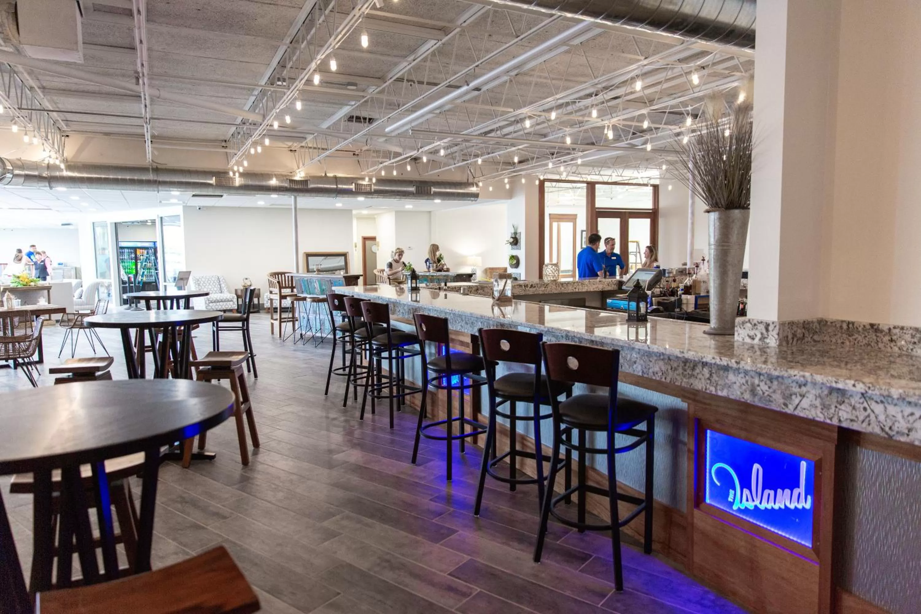 Restaurant/places to eat in The Island Resort at Fort Walton Beach