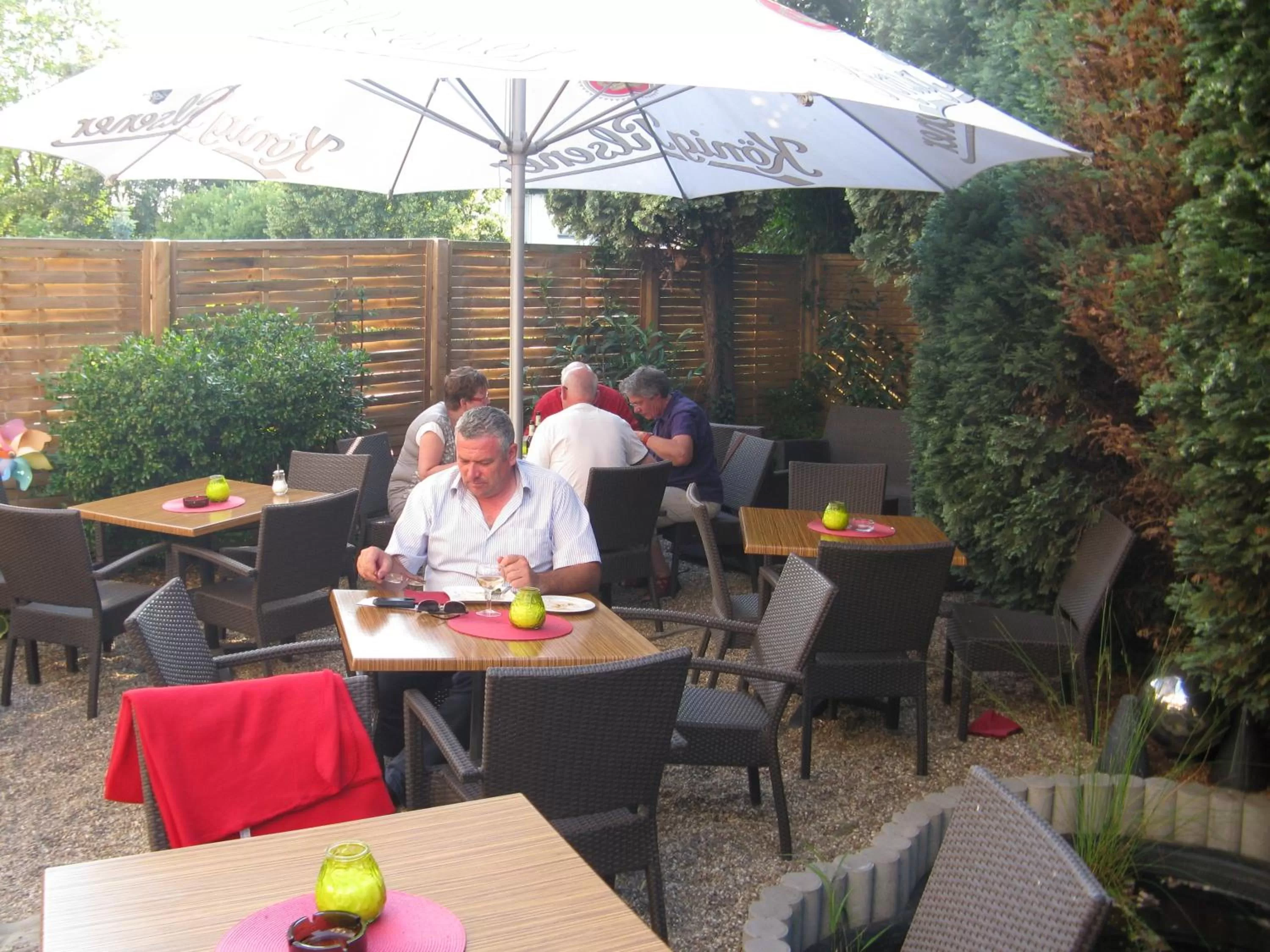 Balcony/Terrace in Hotel Art Inn Dinslaken
