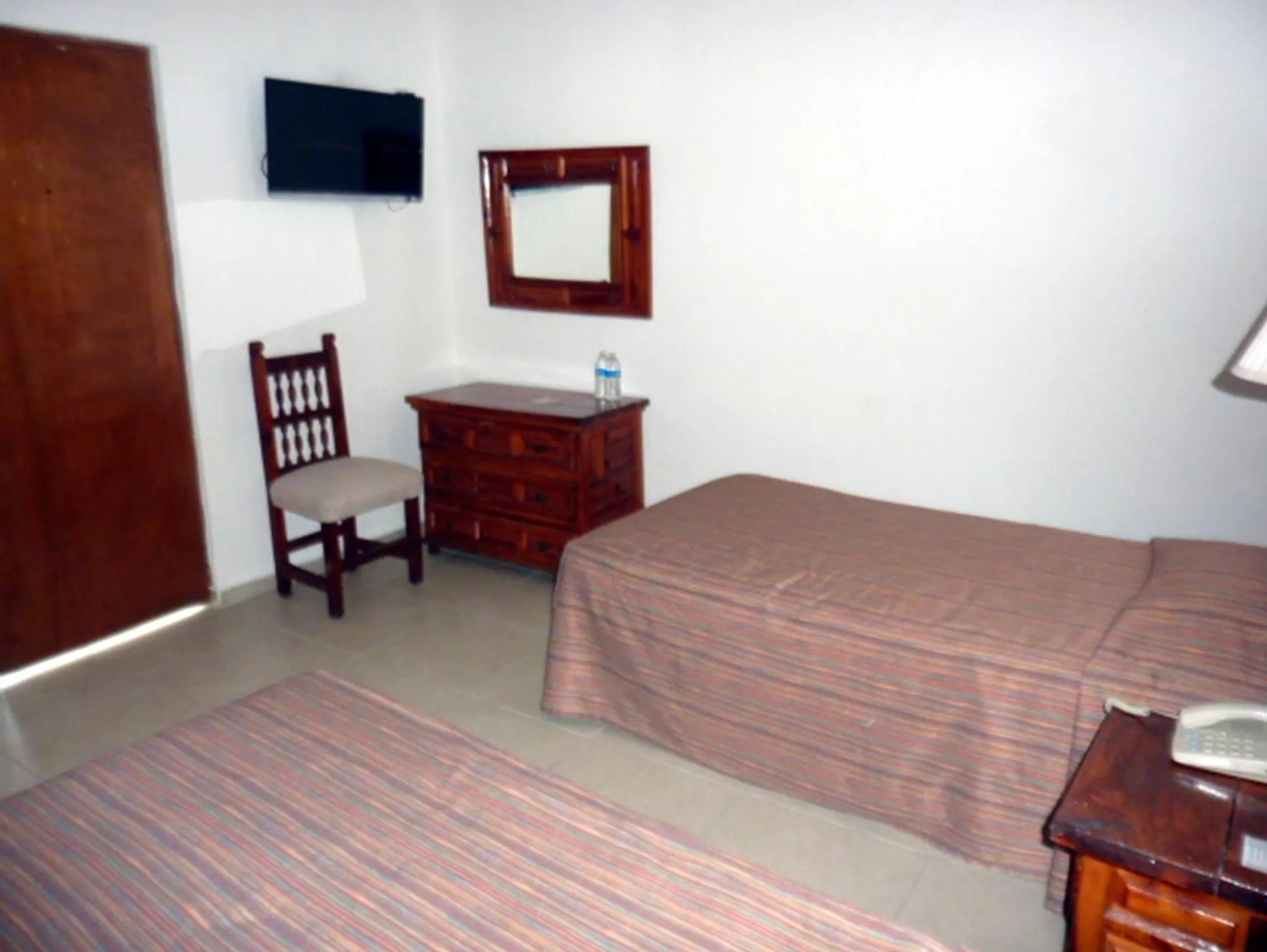 Business Single Room - single occupancy in Hotel Bajo el Volcan