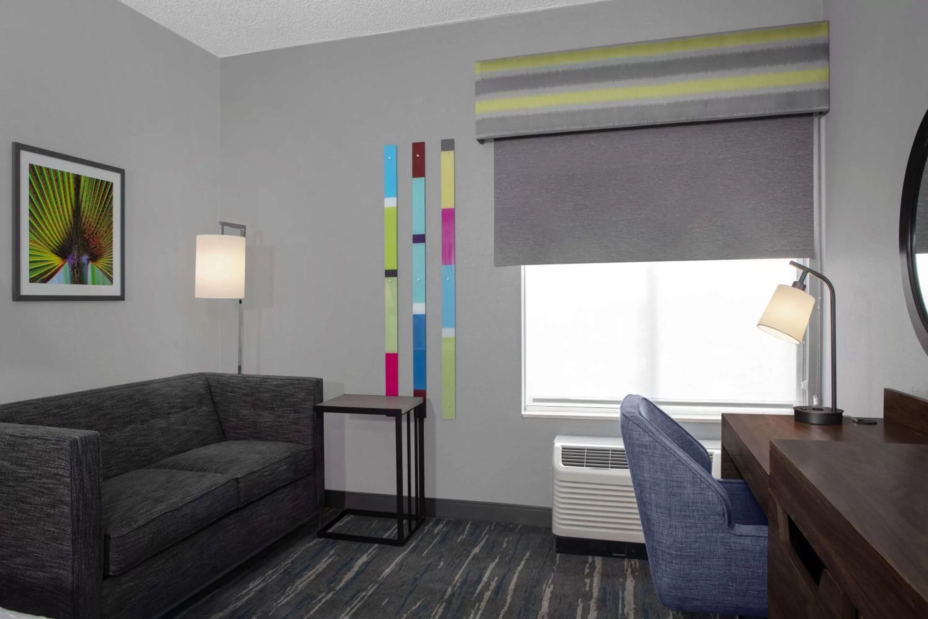 Bedroom in Hampton Inn Lake Buena Vista / Orlando