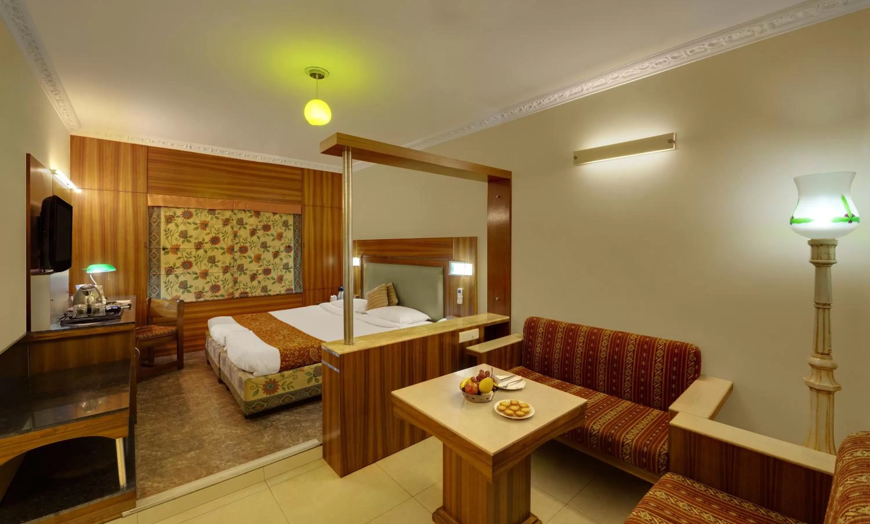 Seating area, Bed in Hotel Amar