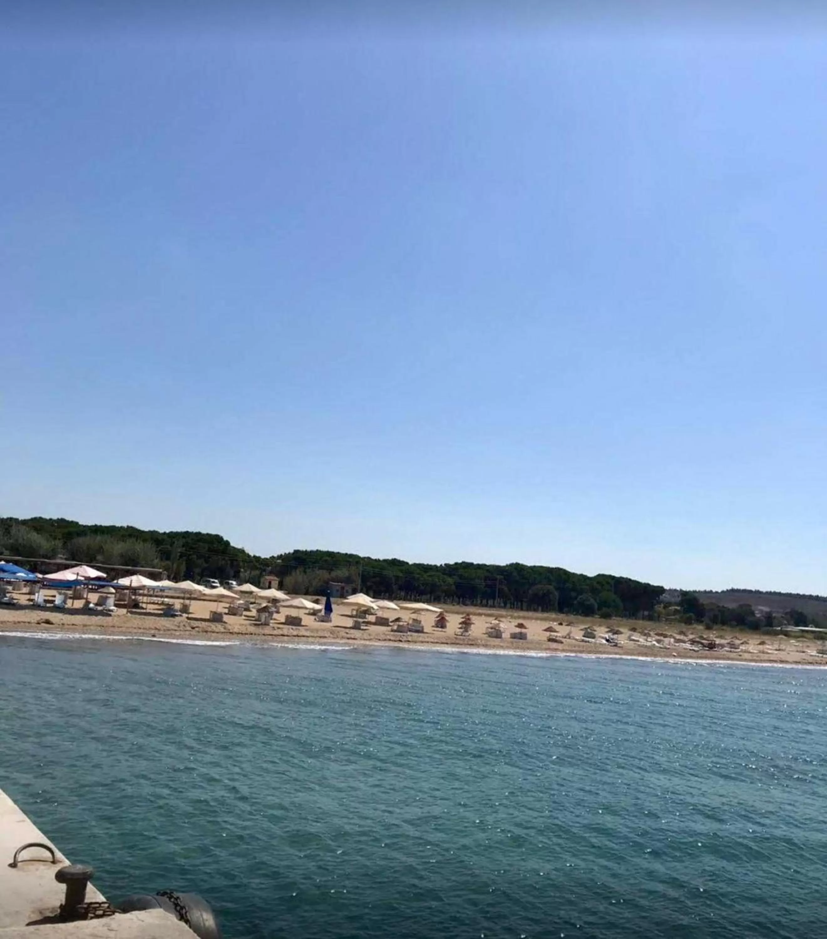 Beach in Ede Apart Otel