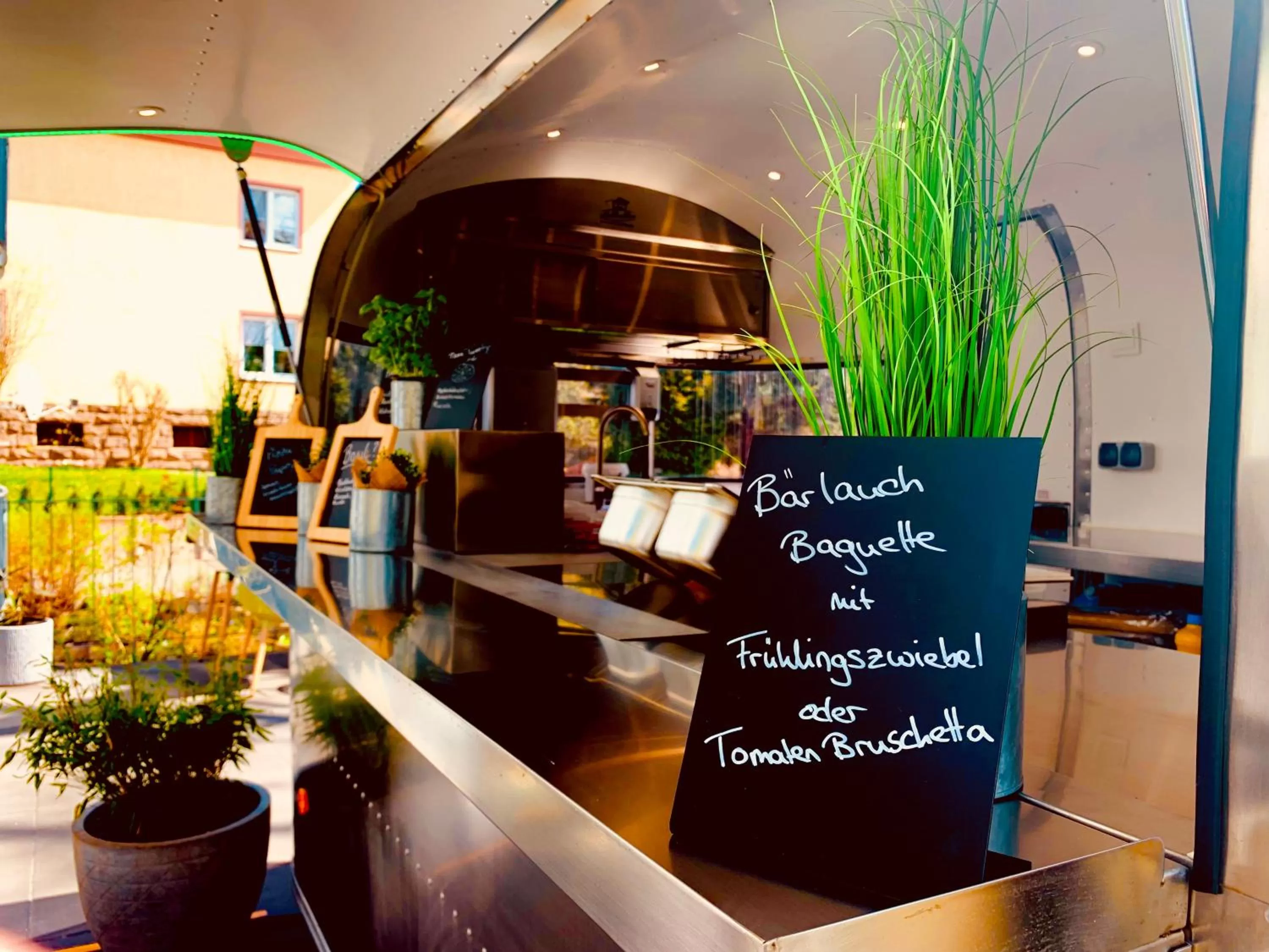 Restaurant/places to eat in C-YOU Hotel Chemnitz