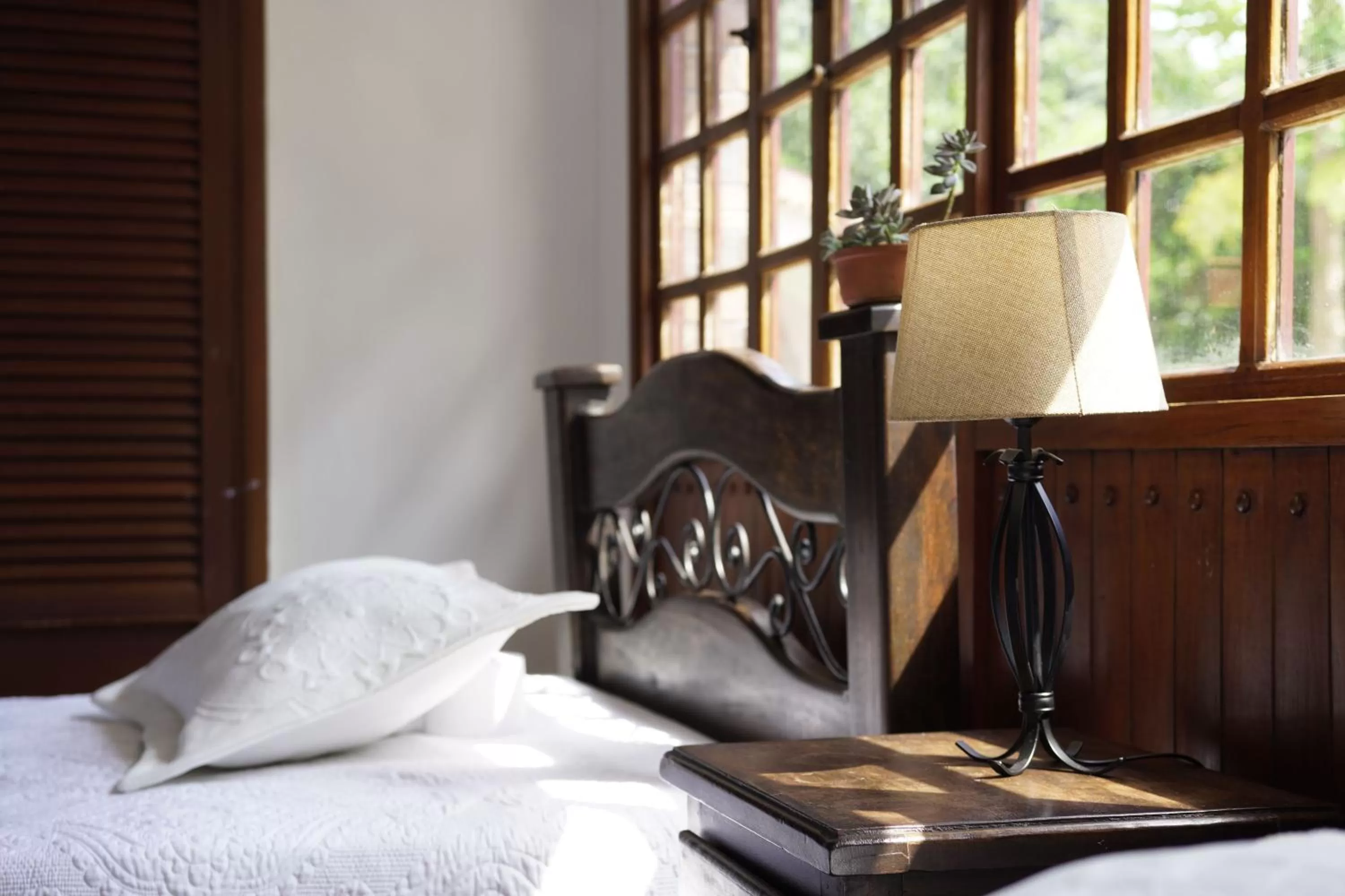 Bedroom in Hotel Chalet El Castillo by Majuva