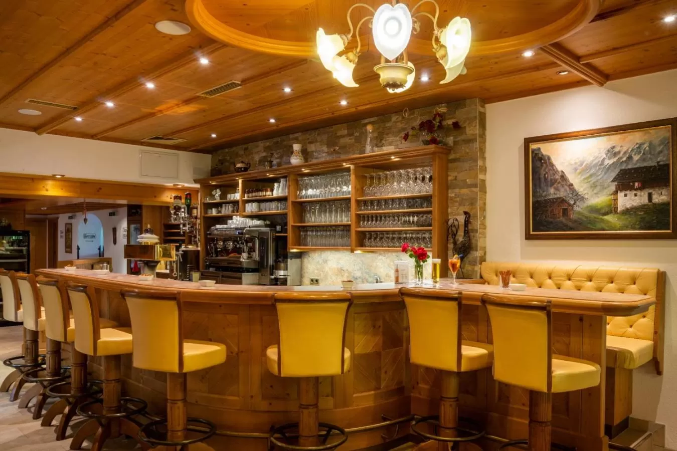 Lounge or bar in Biohotel Rastbichlhof