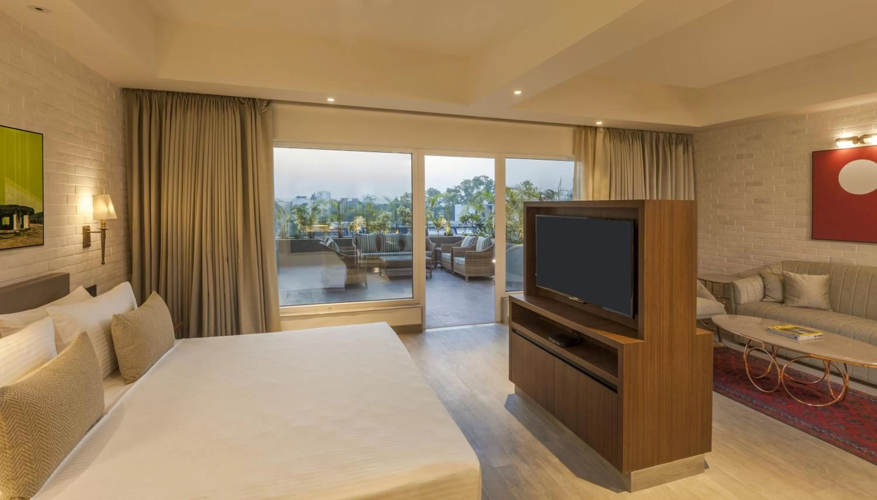Bedroom, Bed in Lemon Tree Premier City Center Pune
