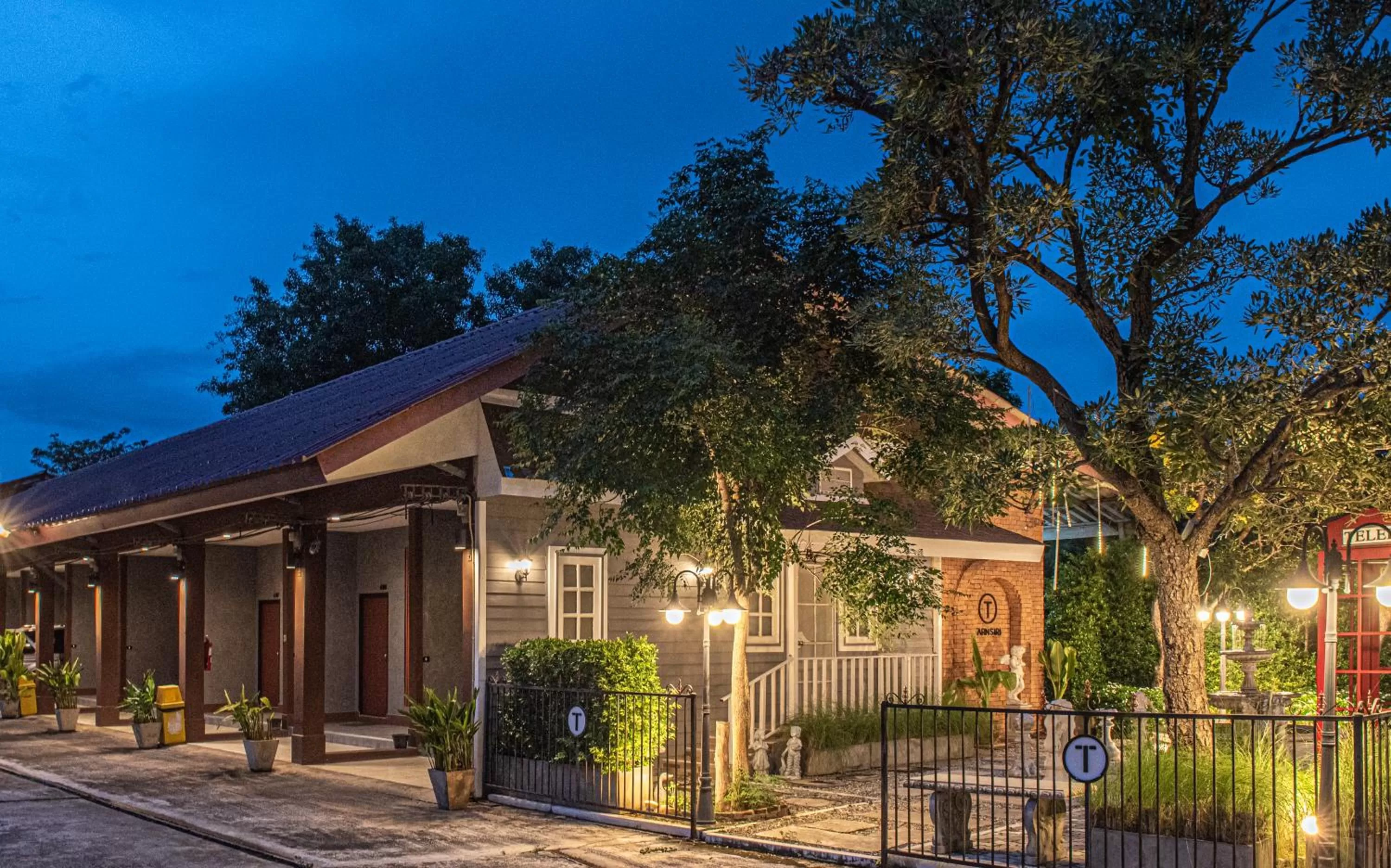 Property building in Tarnsiri Boutique Resort