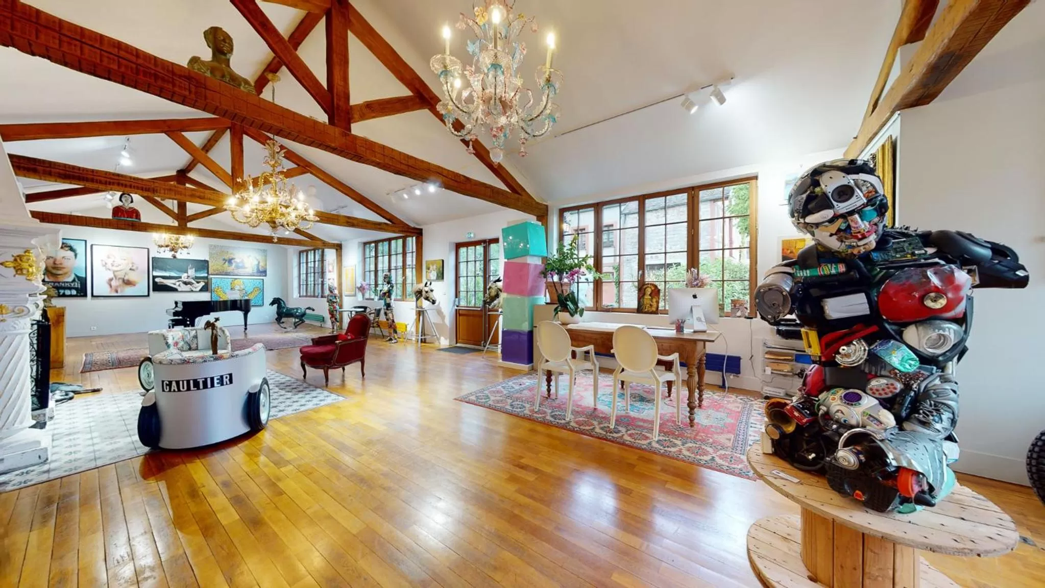 Property building in Besharat Gallery & Museum