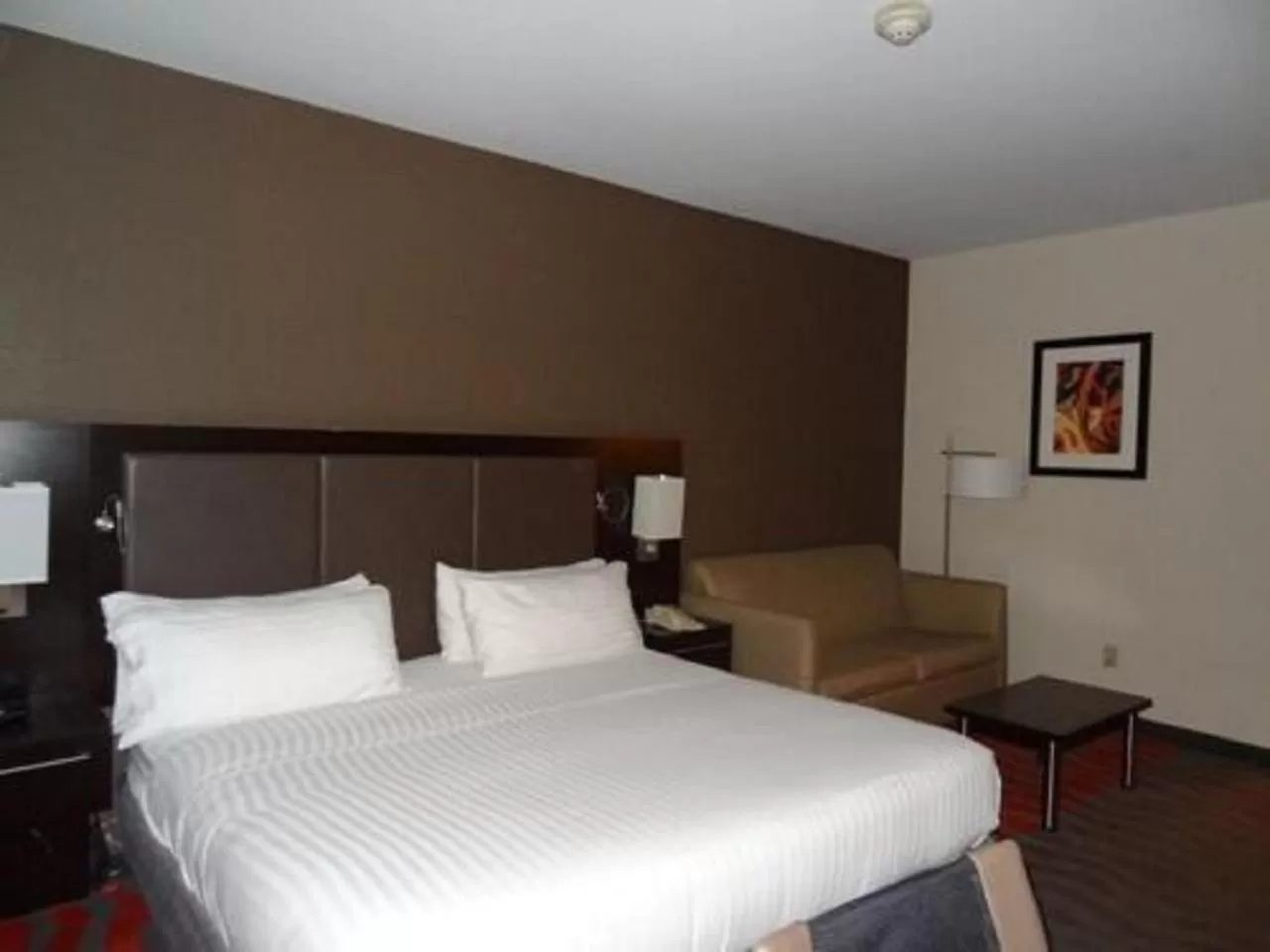 Holiday Inn Express Hotel & Suites Columbus Southeast Groveport by IHG
