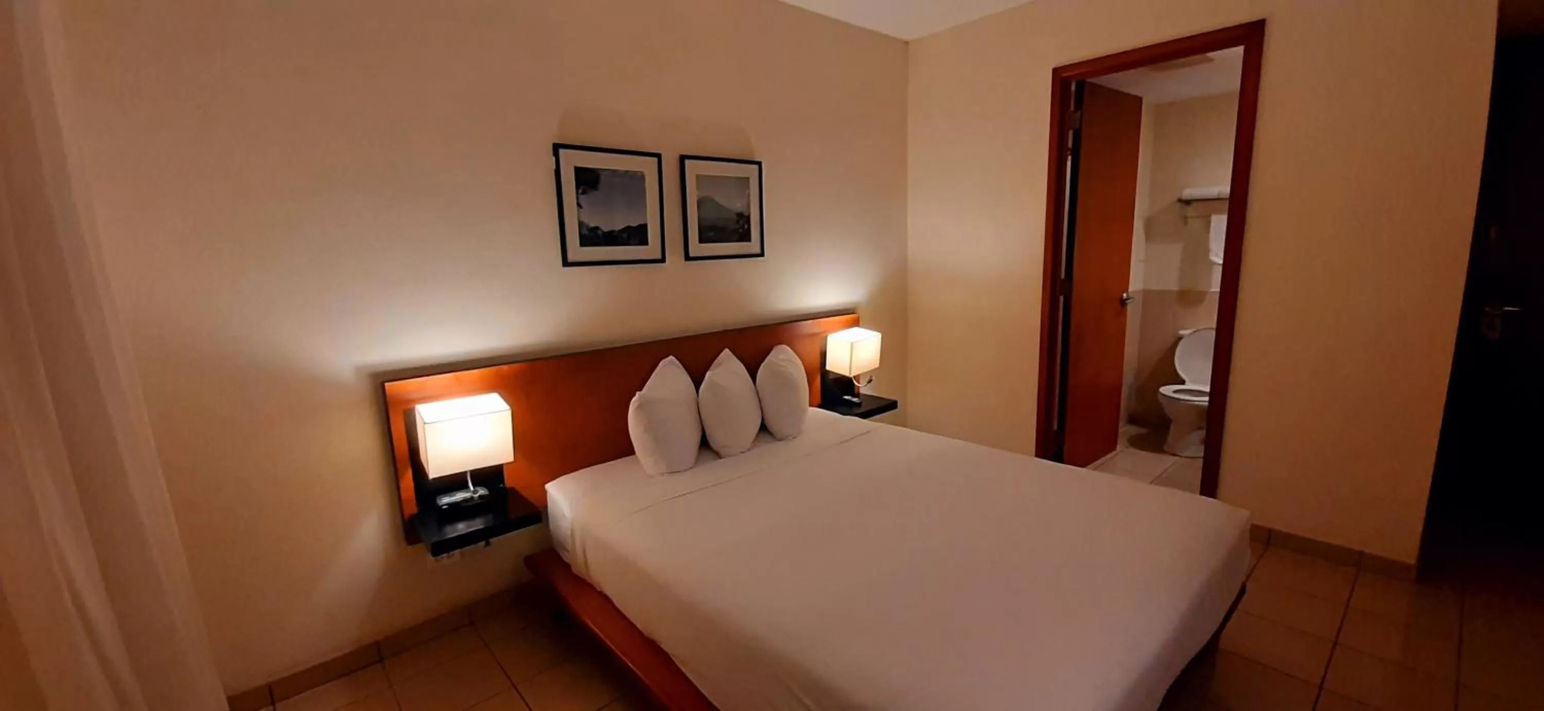 Bed in Comfort Inn Real La Union