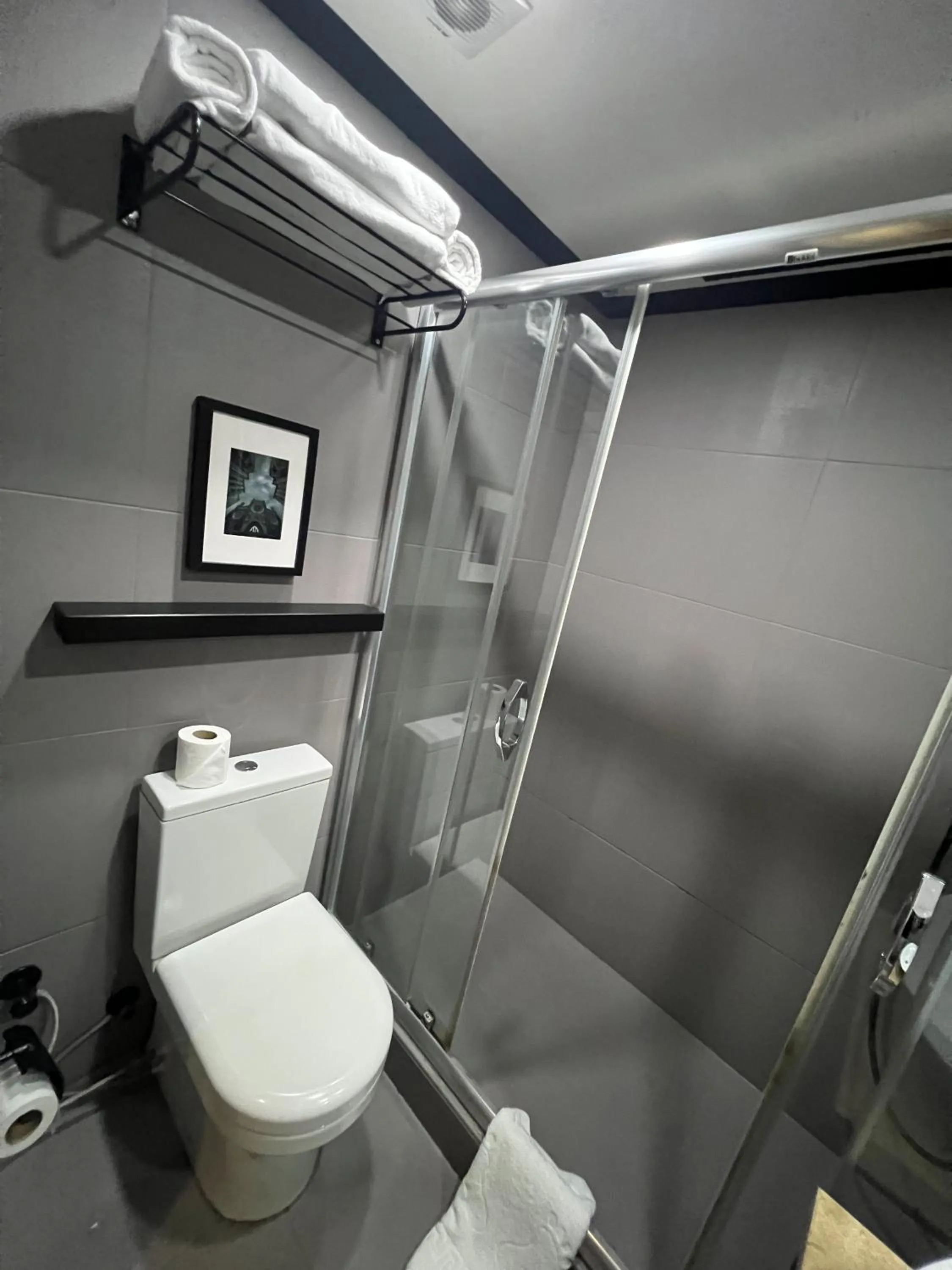 Bathroom in All Seasons Hotel