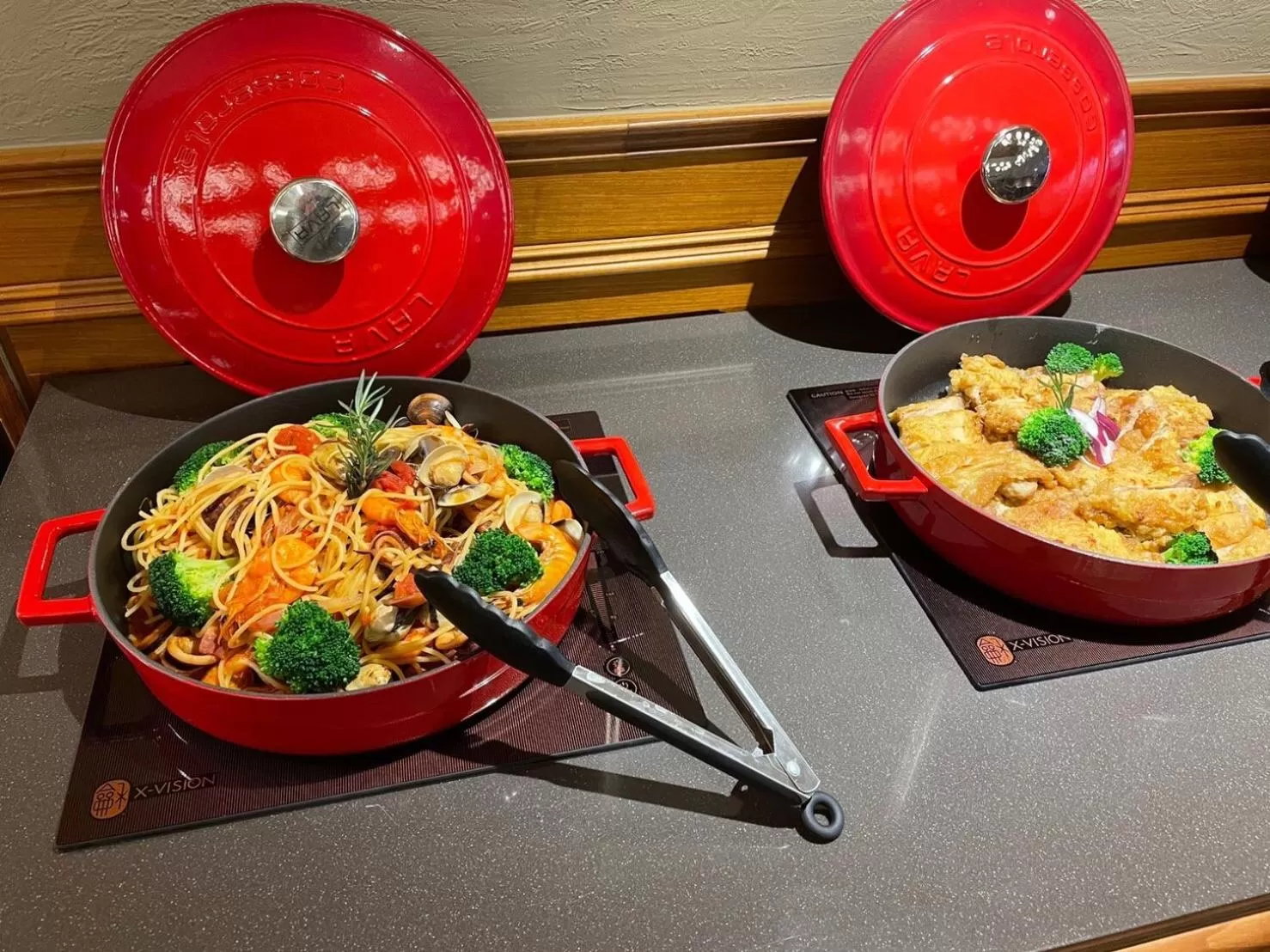 Breakfast in River inn Station